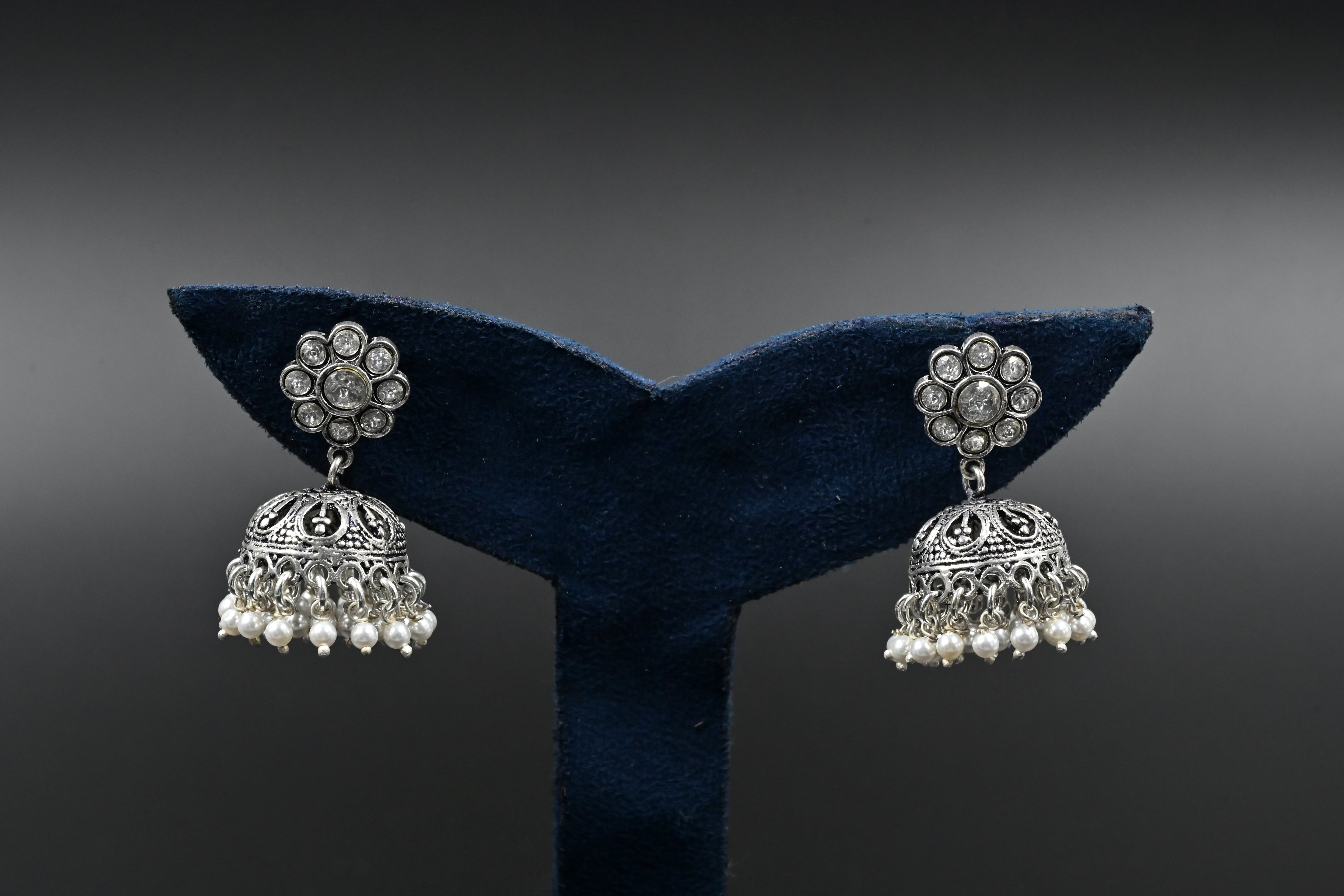 Jhumkas