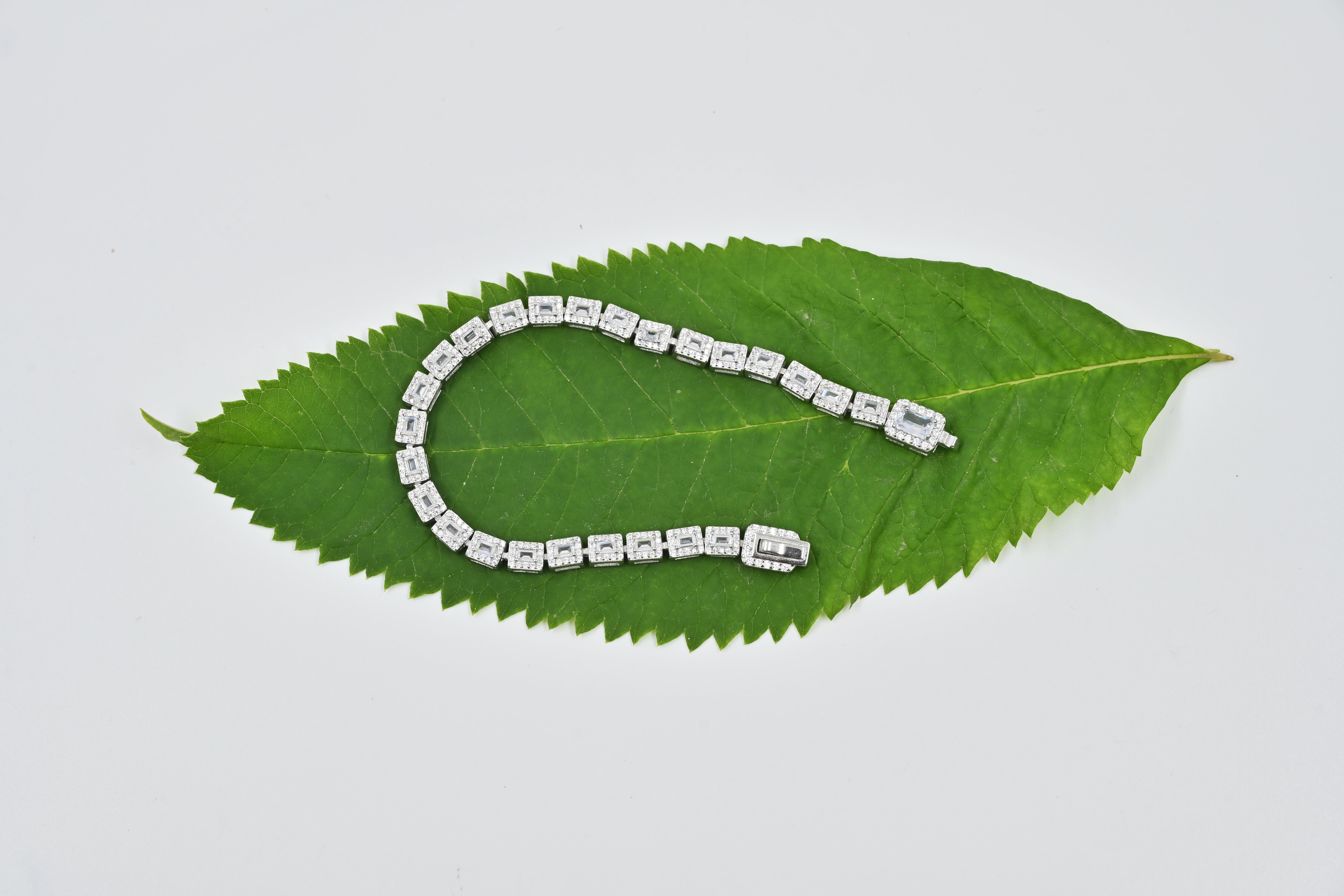 Aurora Classic Glow Tennis Bracelet