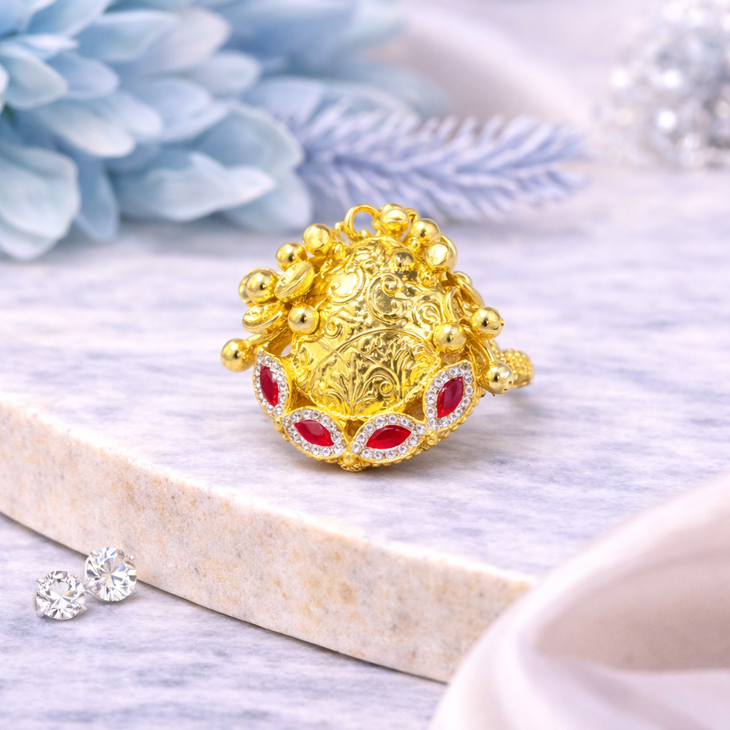 Silver Aarika Gold Polish Ring