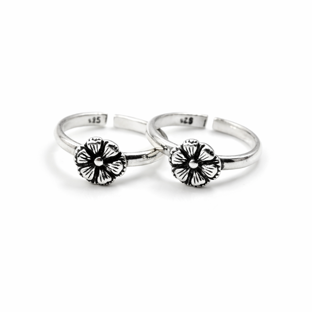 Tarini Toe Ring
