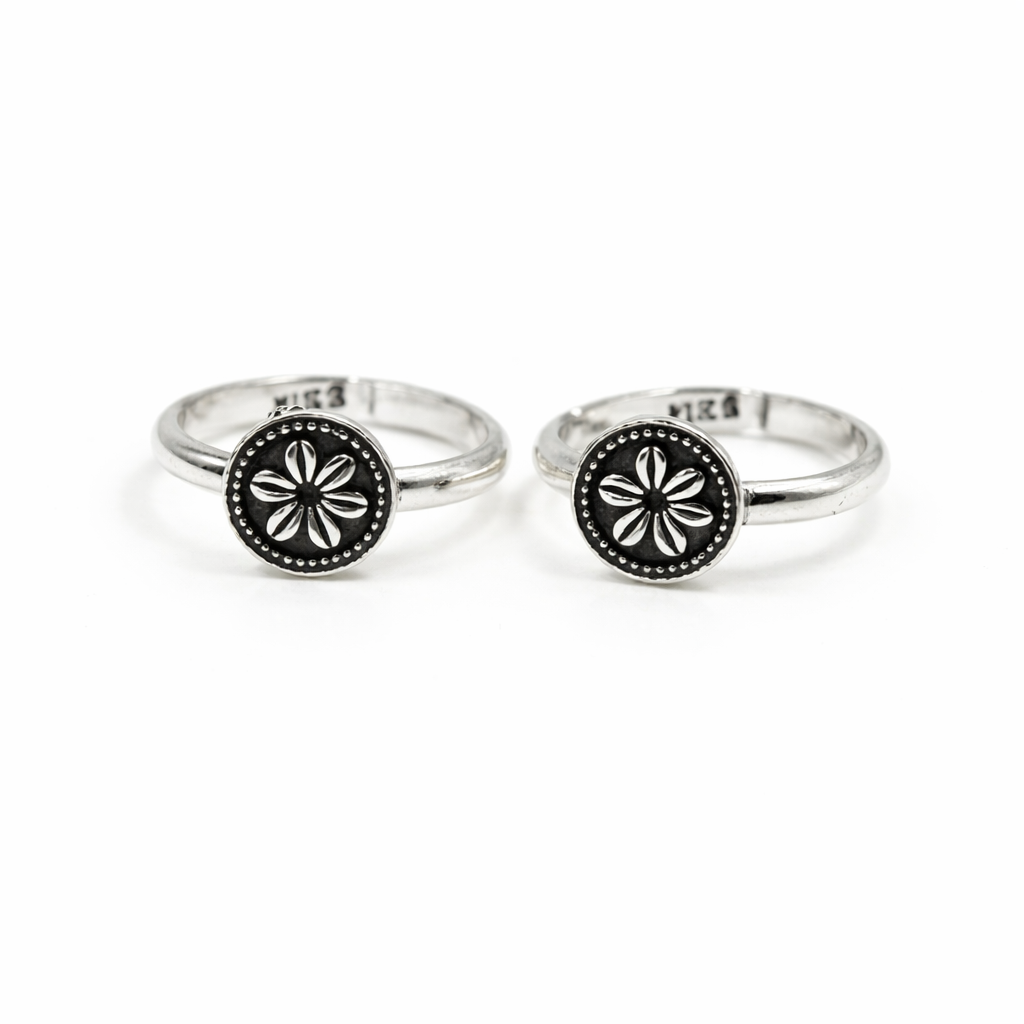Avira Toe Ring