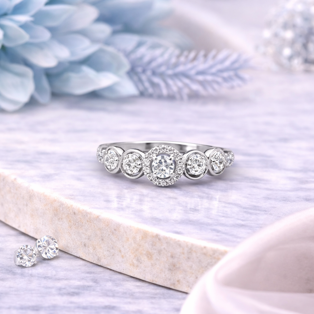 Luna Cirque Ring