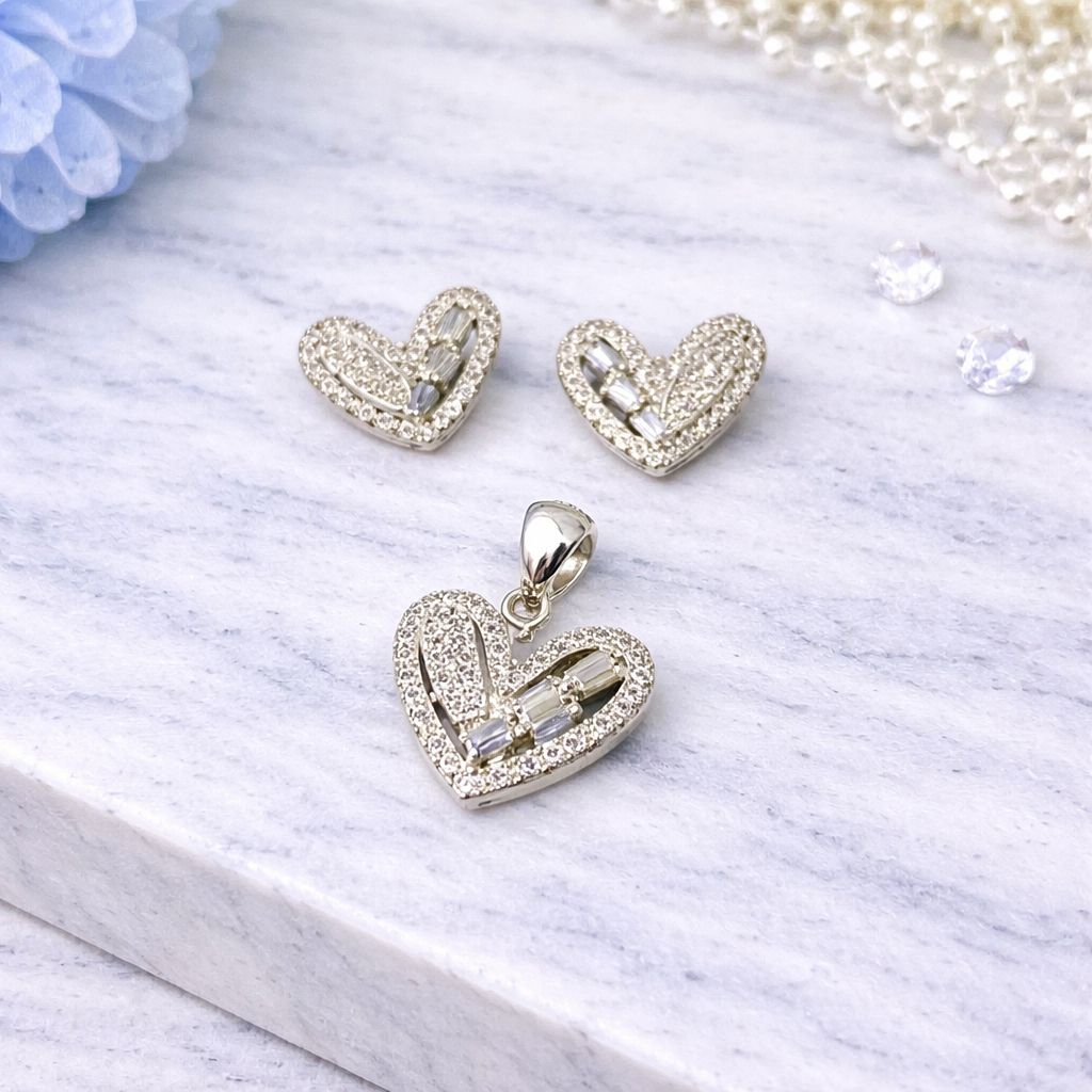 Anaira Pendant Set