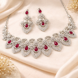 Queen's Flame Necklace