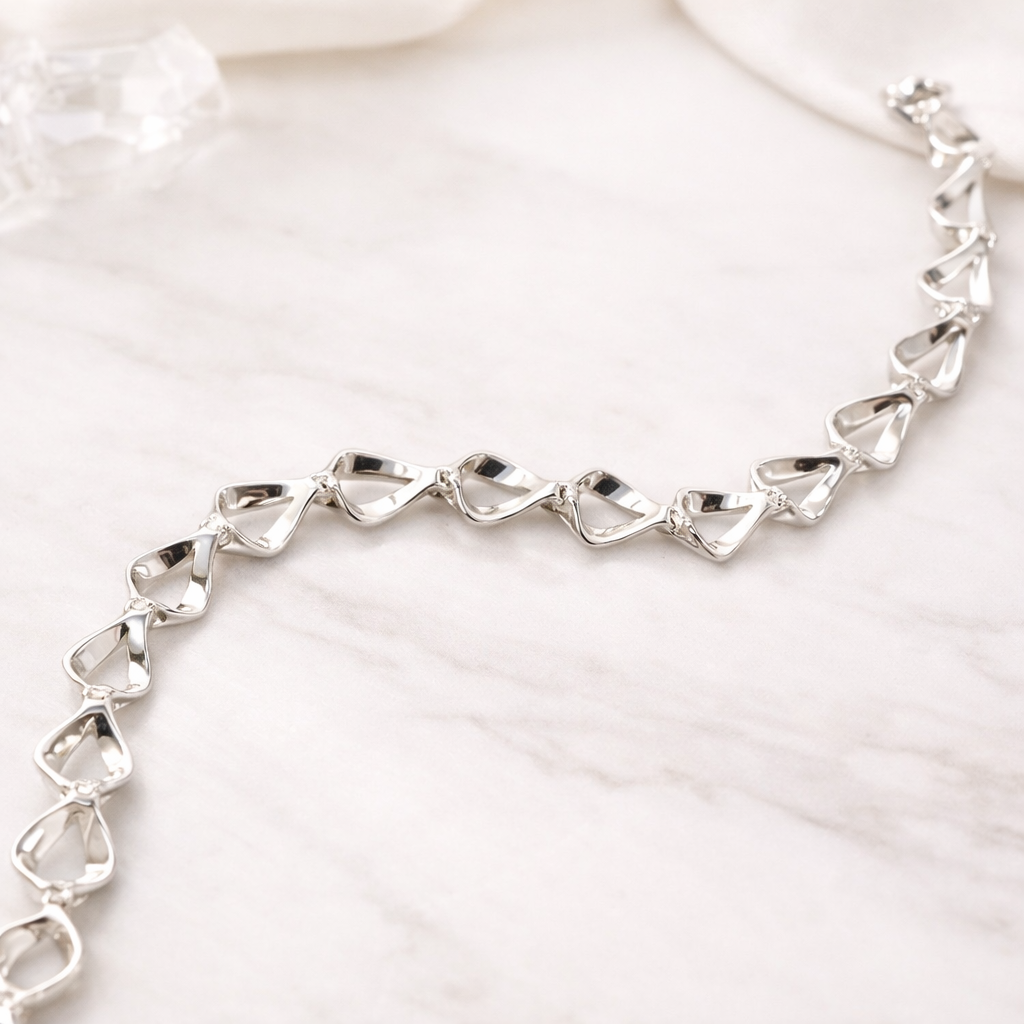 Zina Bracelet