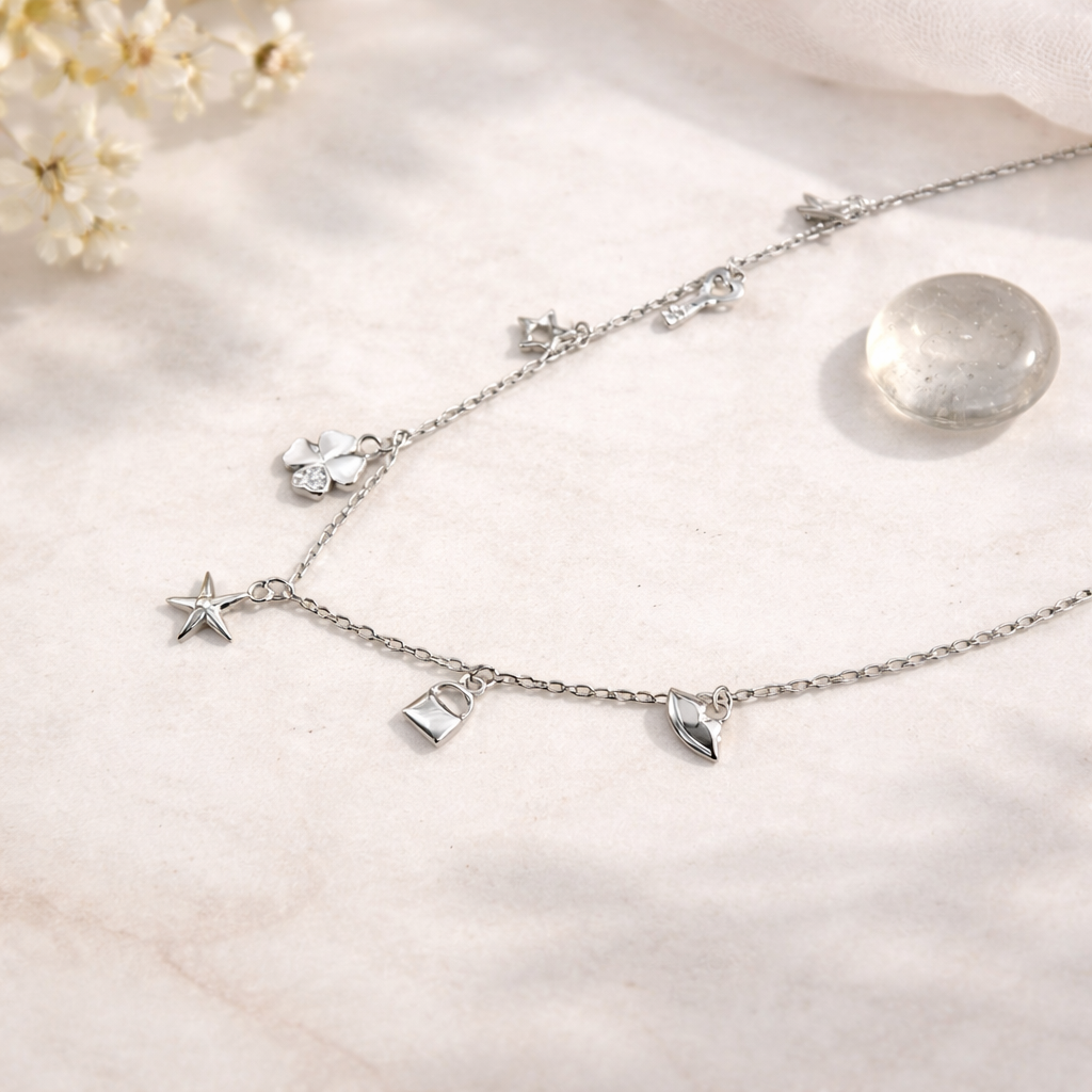 Élan Charms Bracelet