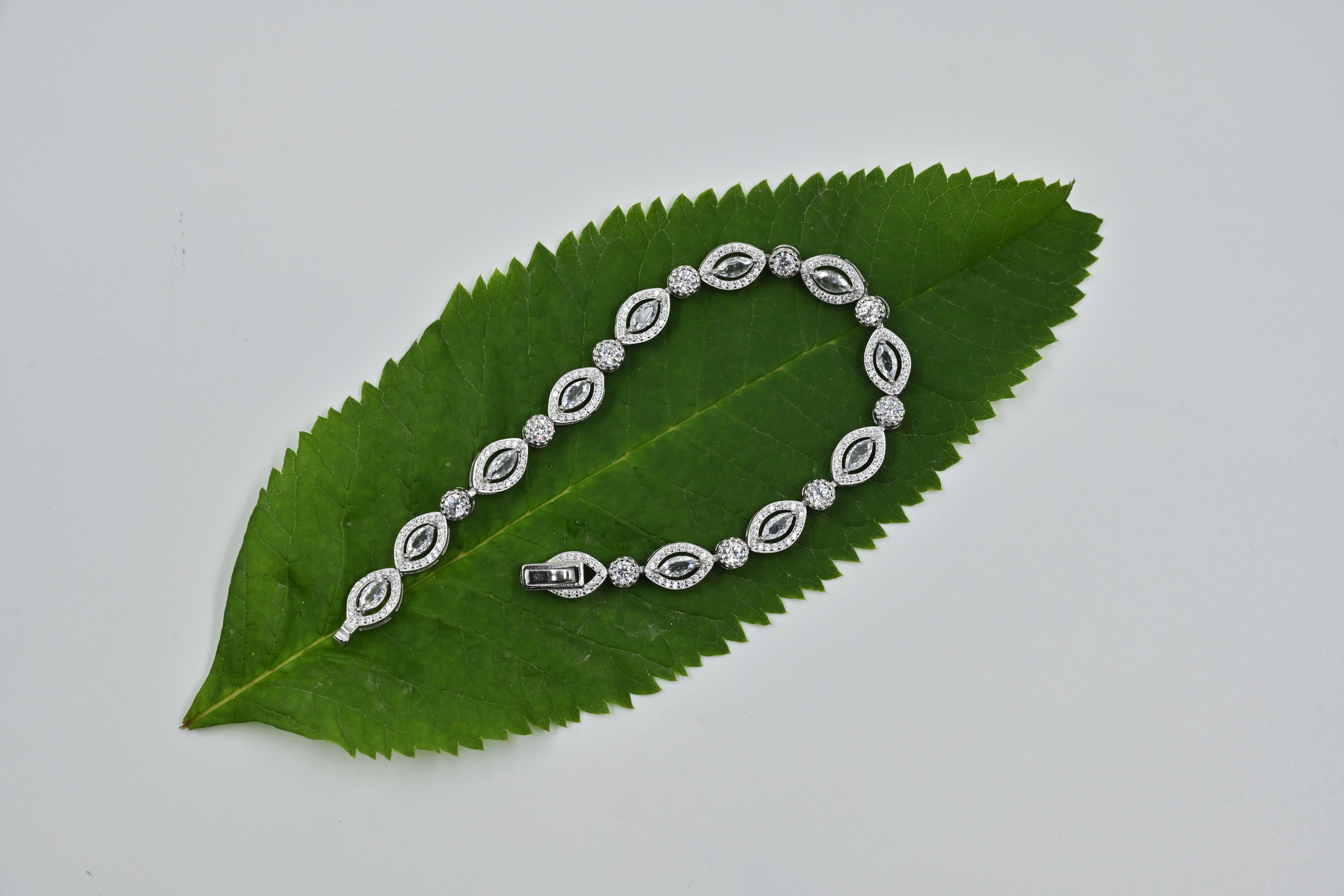 Aurora Halo Shine Tennis Bracelet