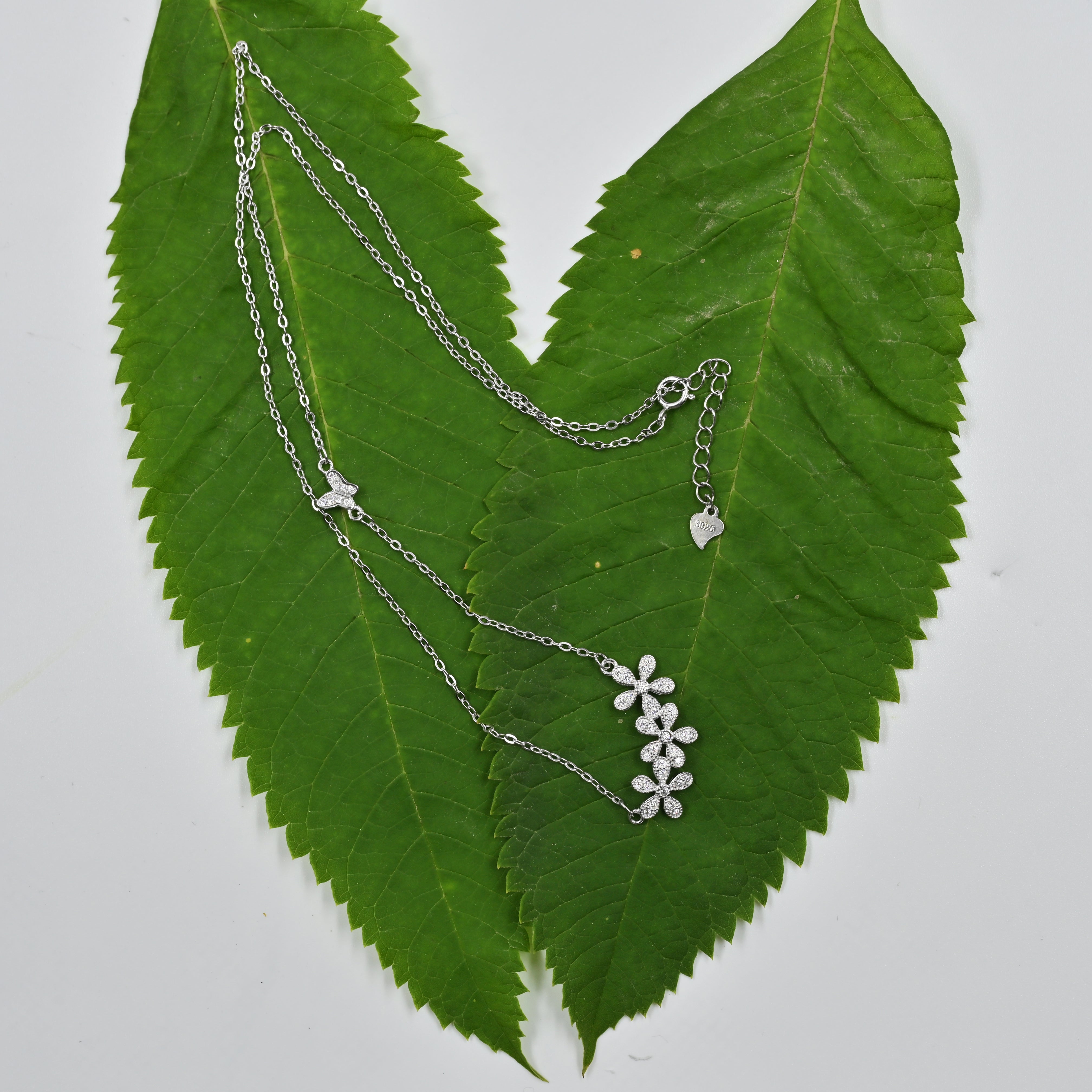 Zyra Pendant