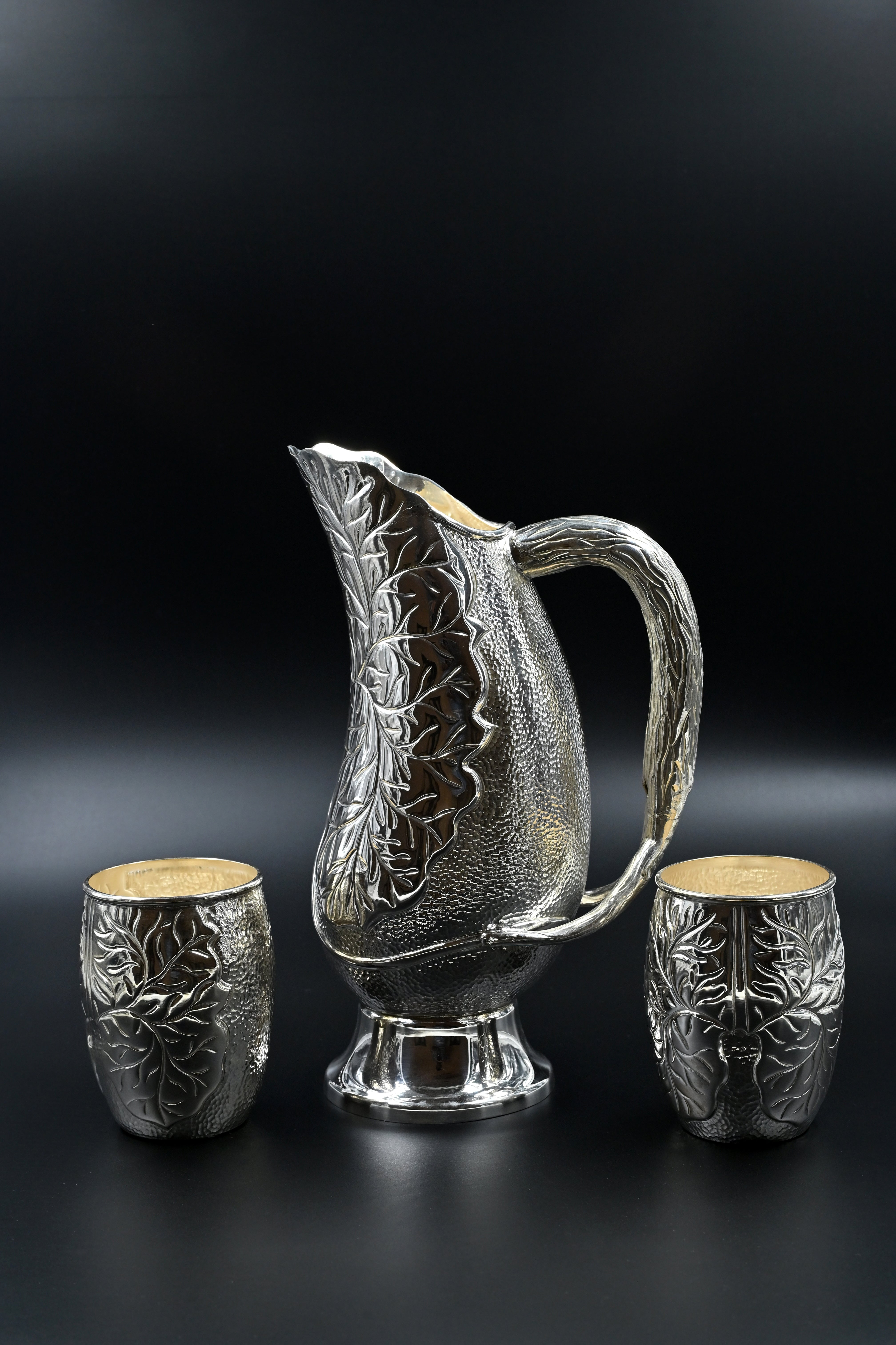 Taru Jug Set