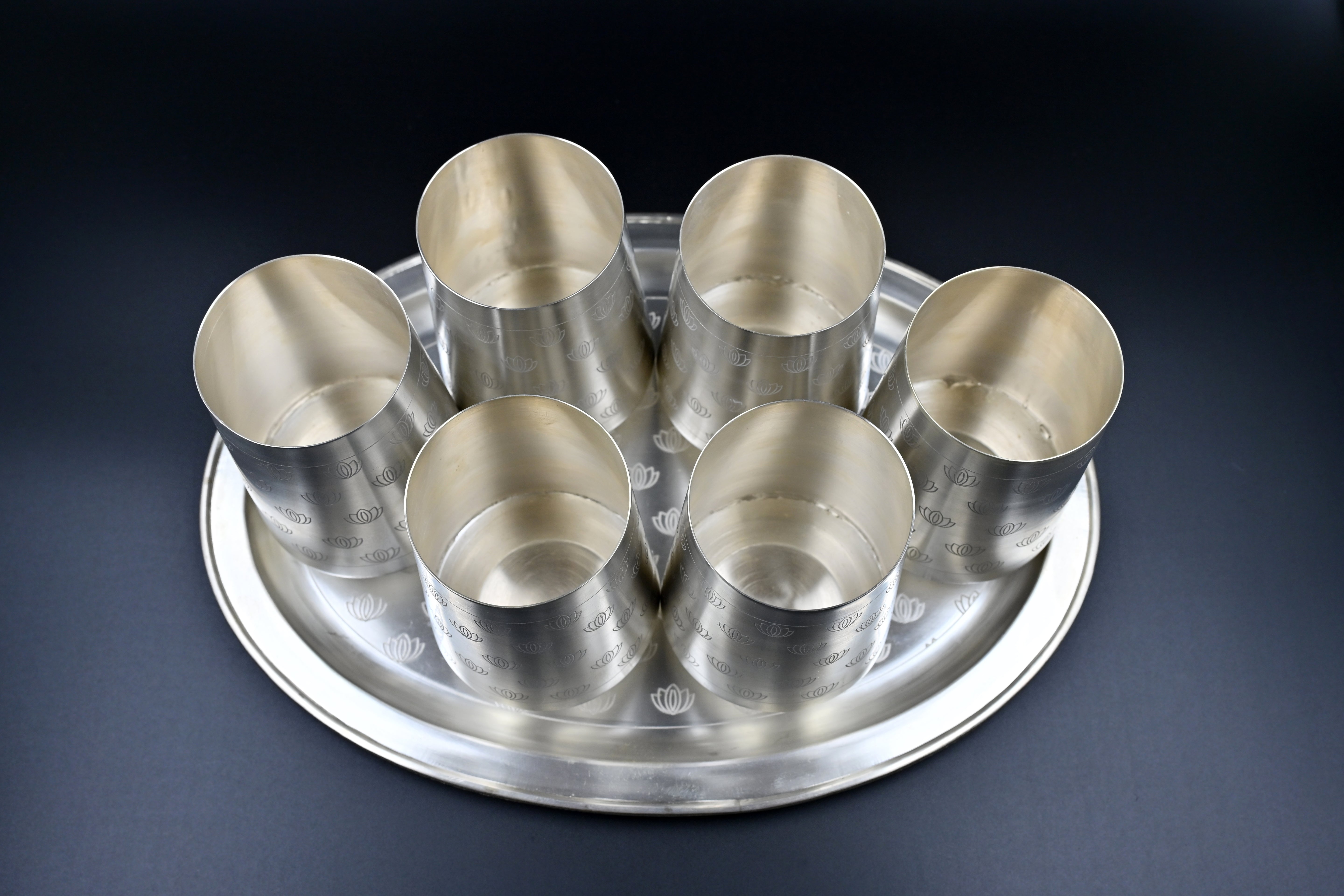 Padma Glass & Tray Set