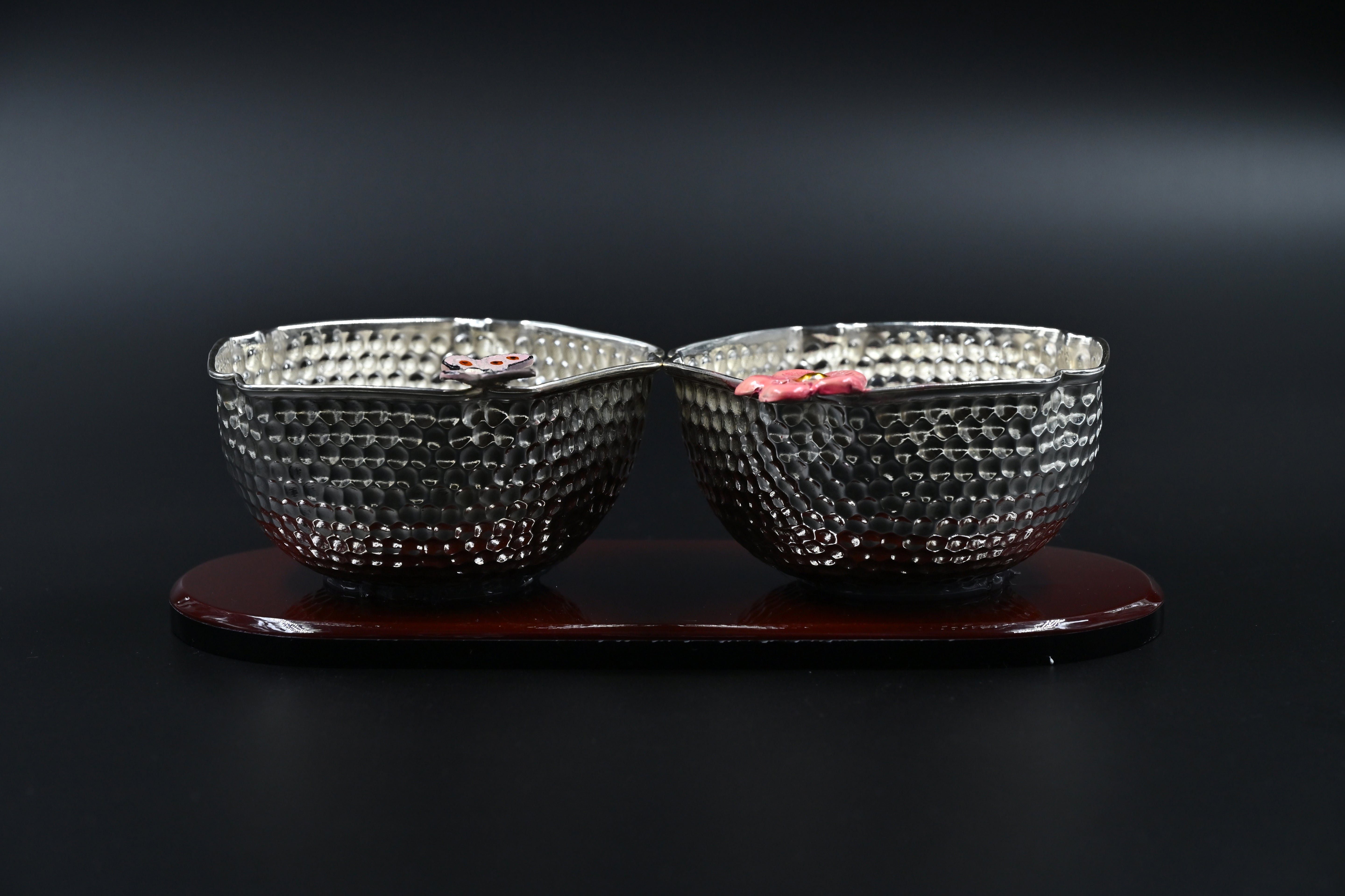 Bowls set with base