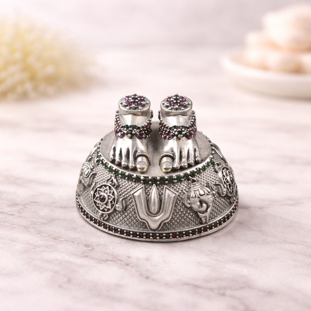 silver Laxmi Charan Paduka