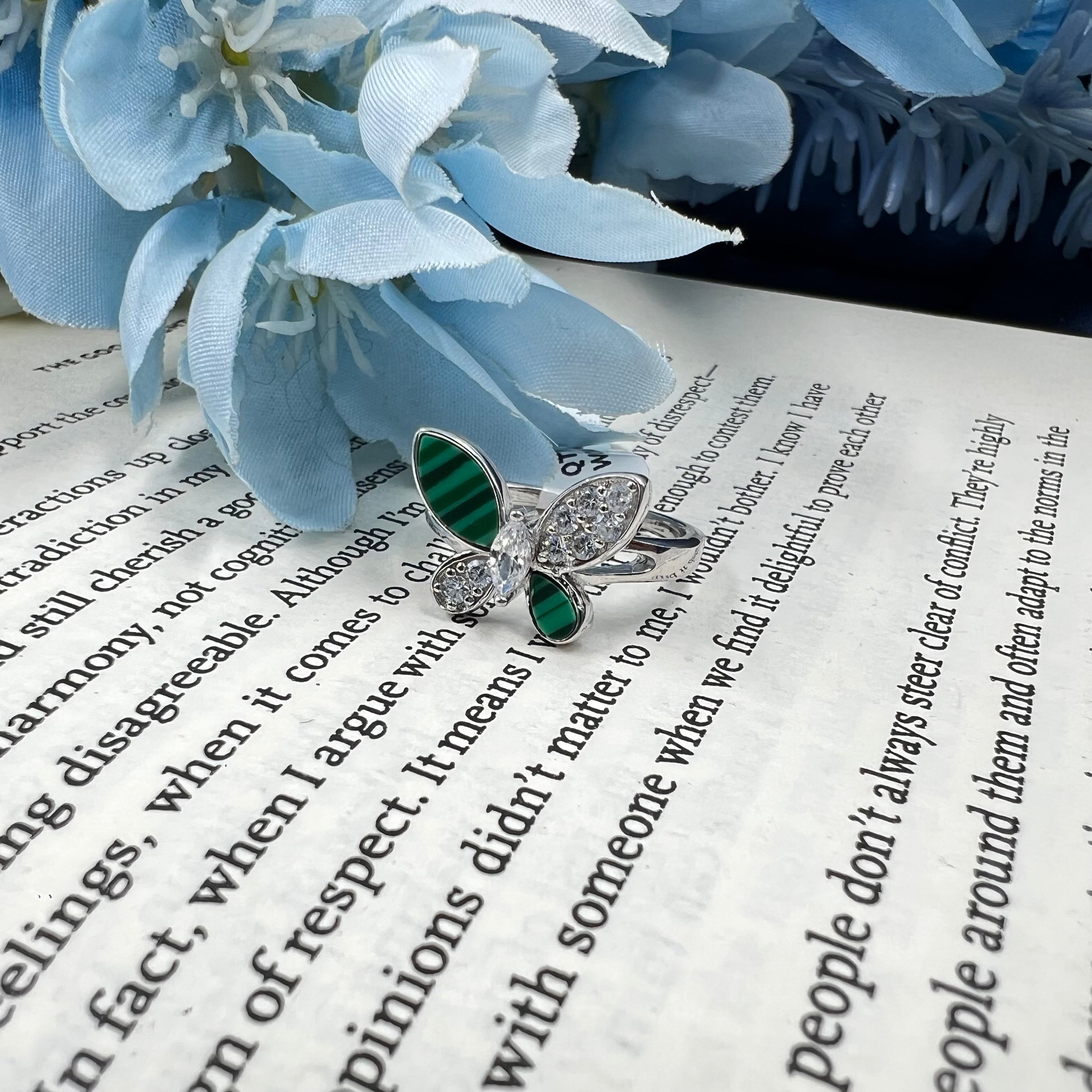 Stylish Fern Whisper Silver Ring