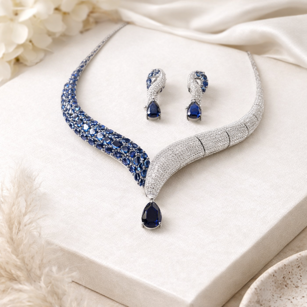 Blue pear-cut crystal necklace With drop earring set in silver