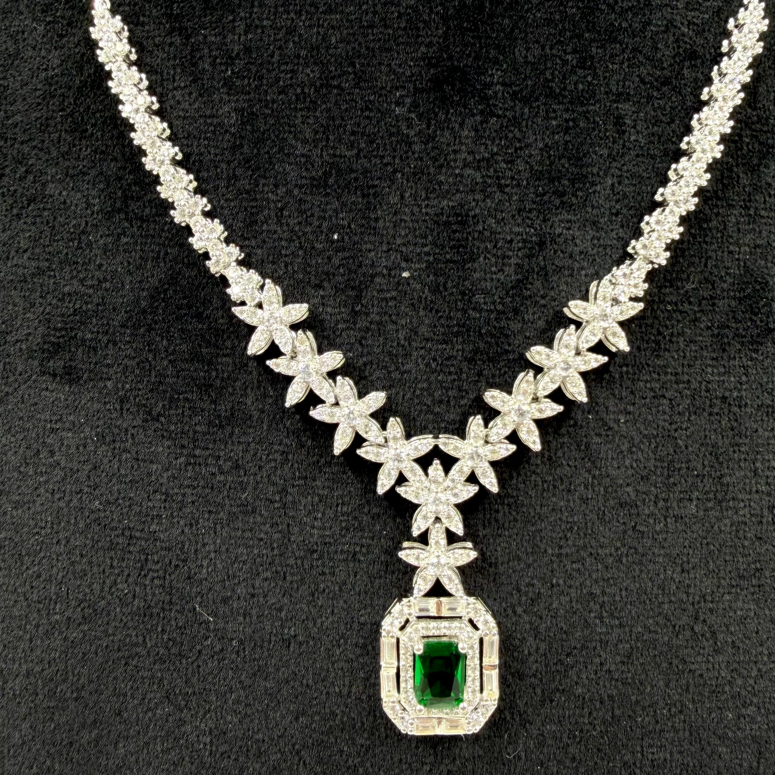 Forest Glow Necklace