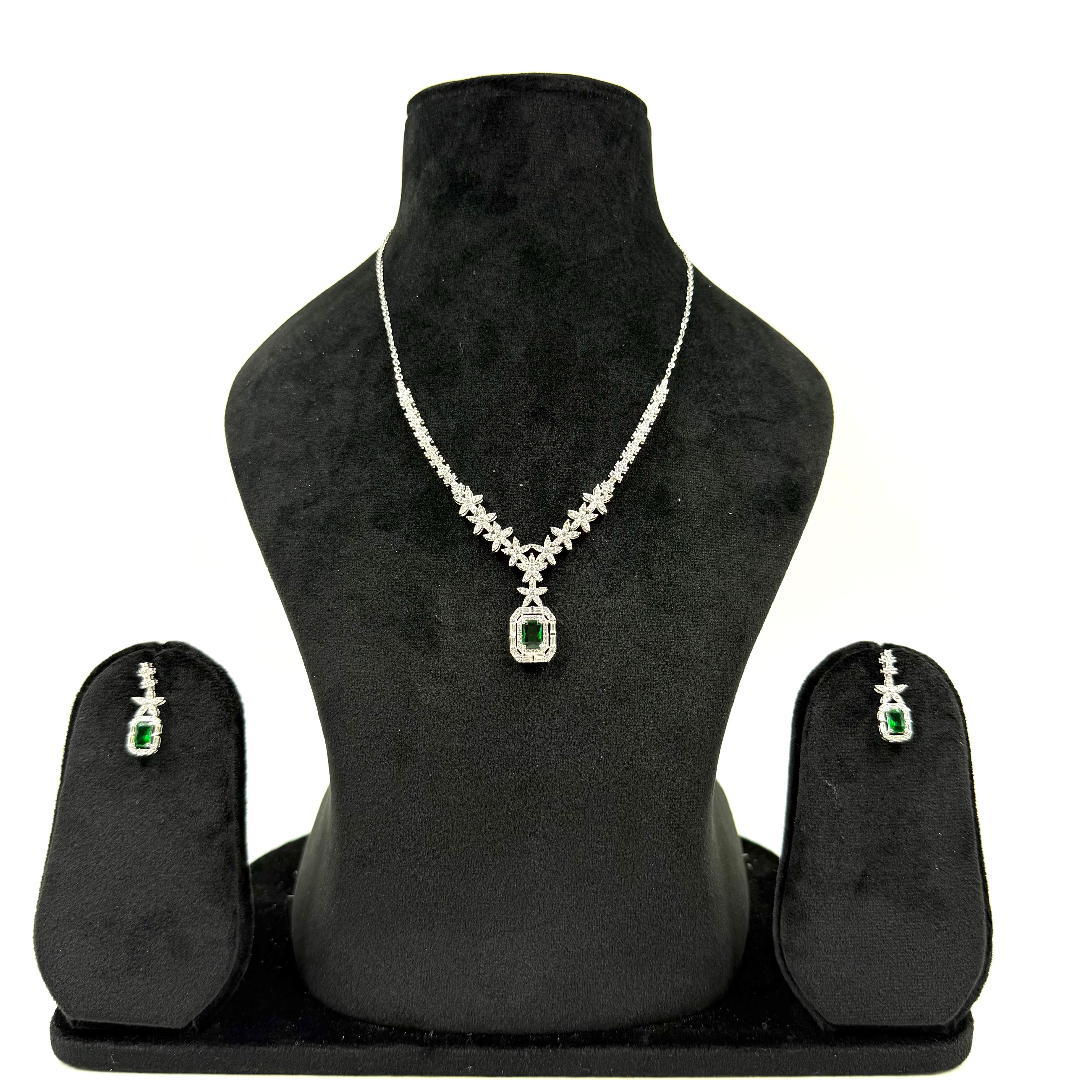 Forest Glow Necklace