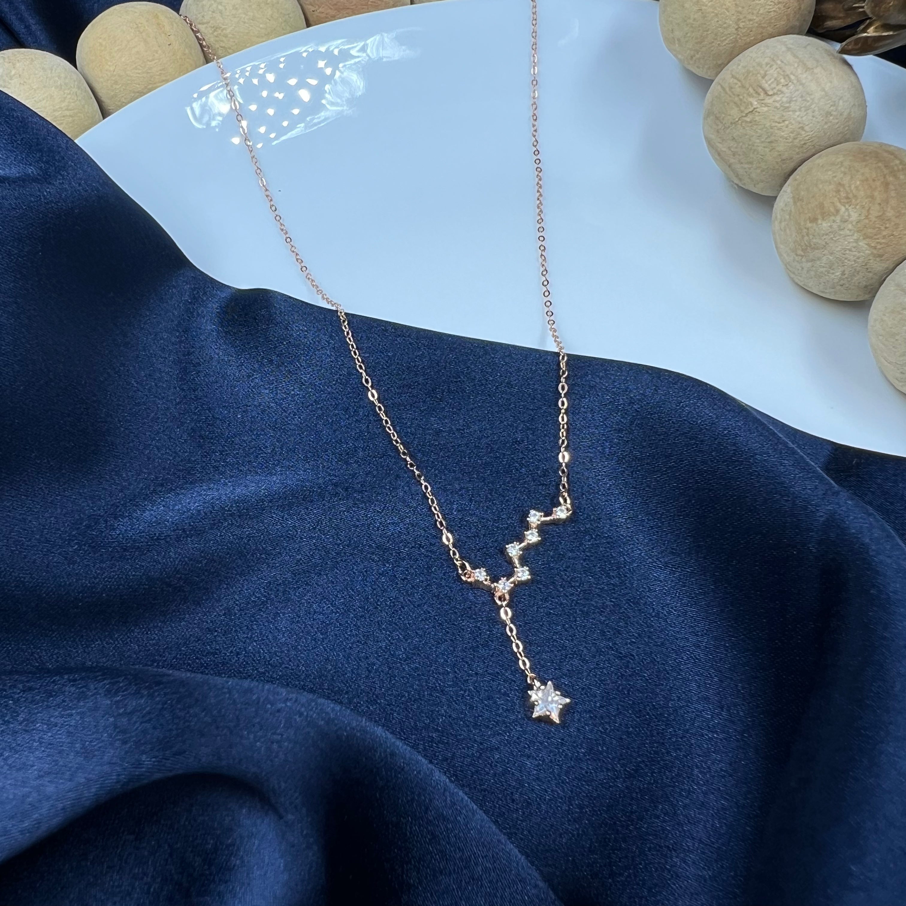 Luna Pendant