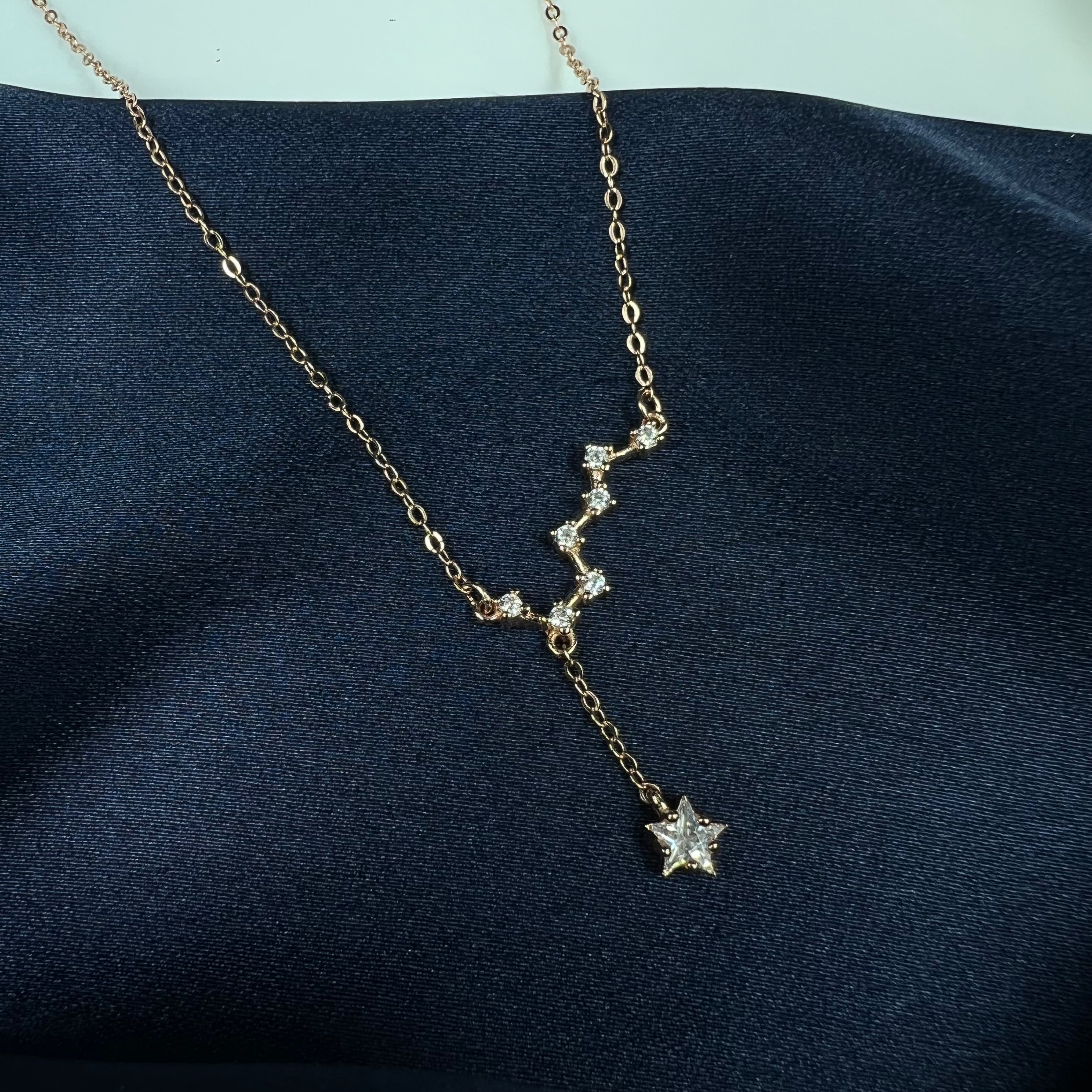 Luna Pendant