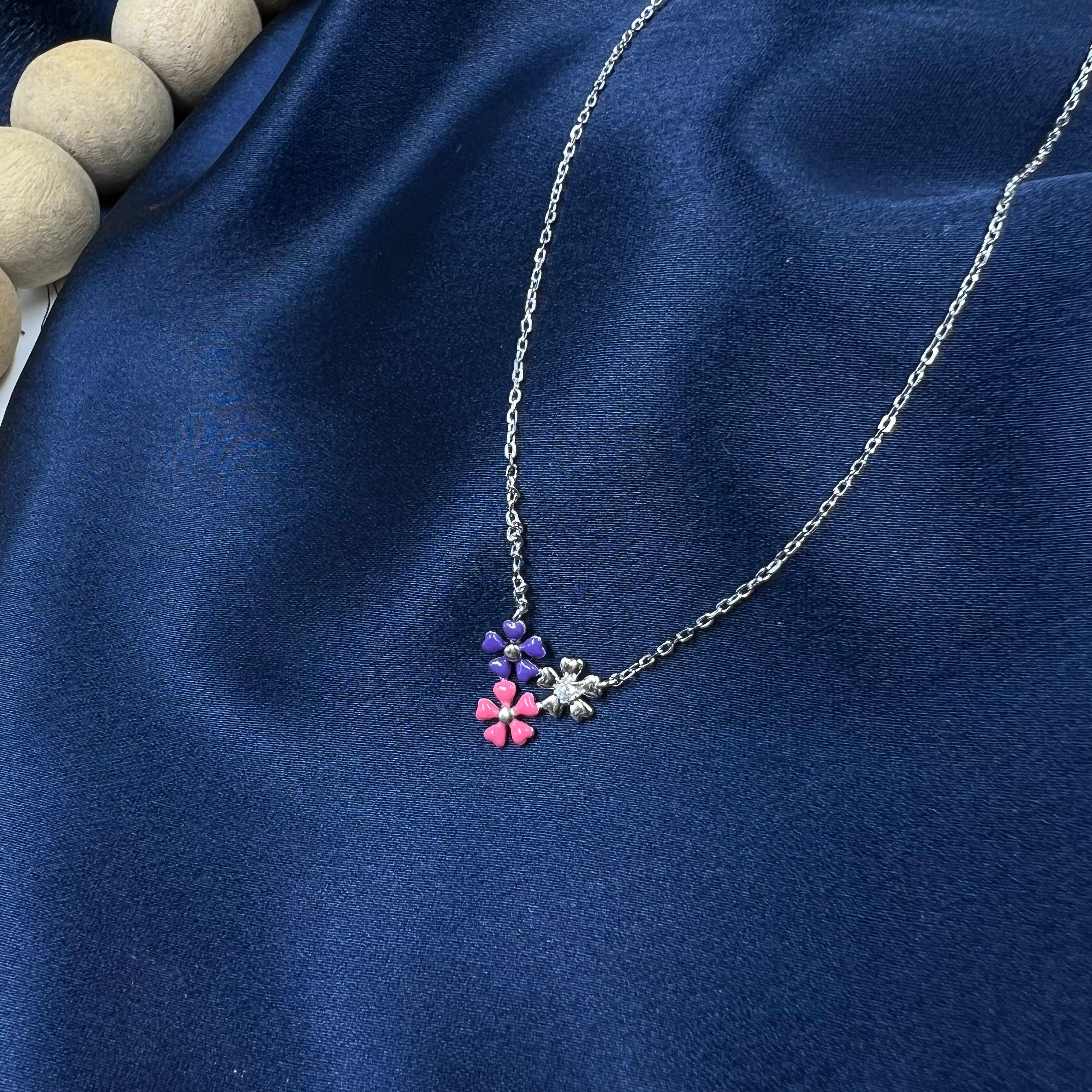 Everyday Bloom Pendant