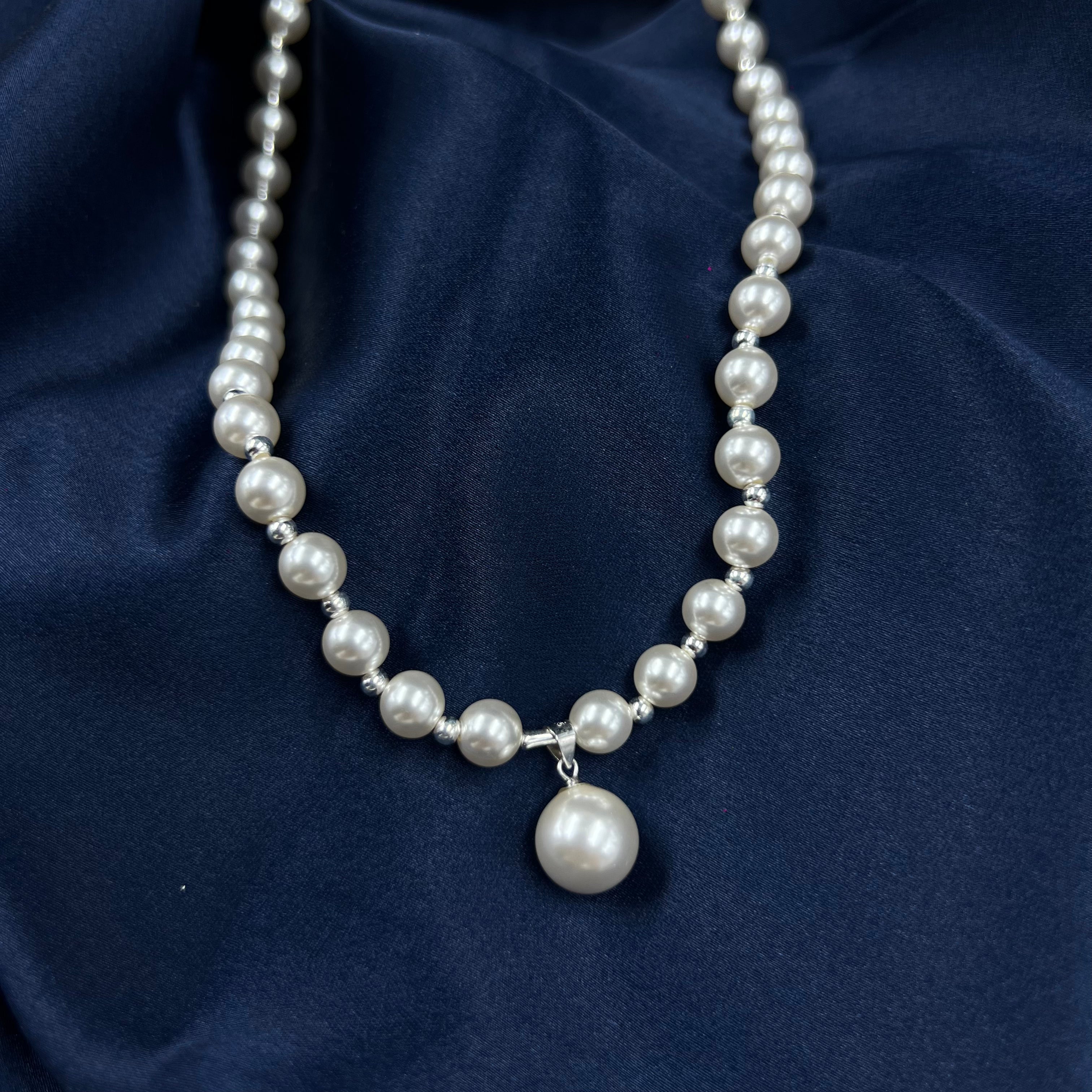 Moonlight Pearl Strand