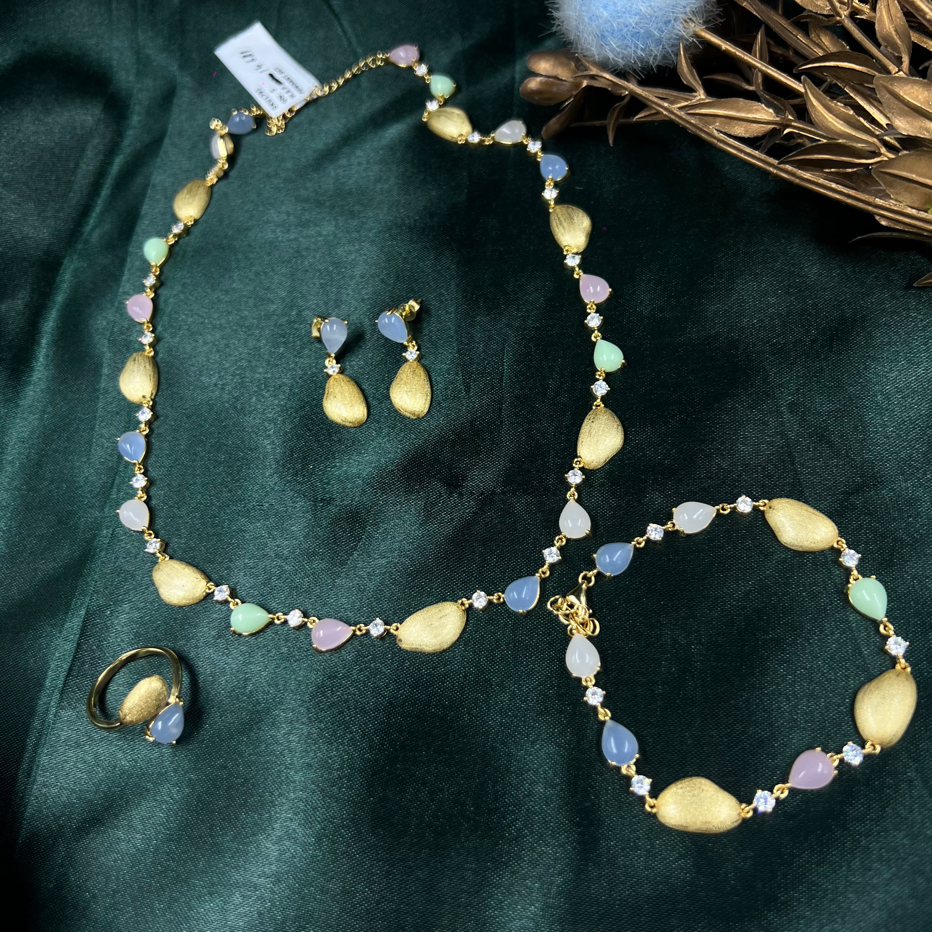 Sleek Gold Luxe Set of Necklace, Bracelet, Earrings & Rings