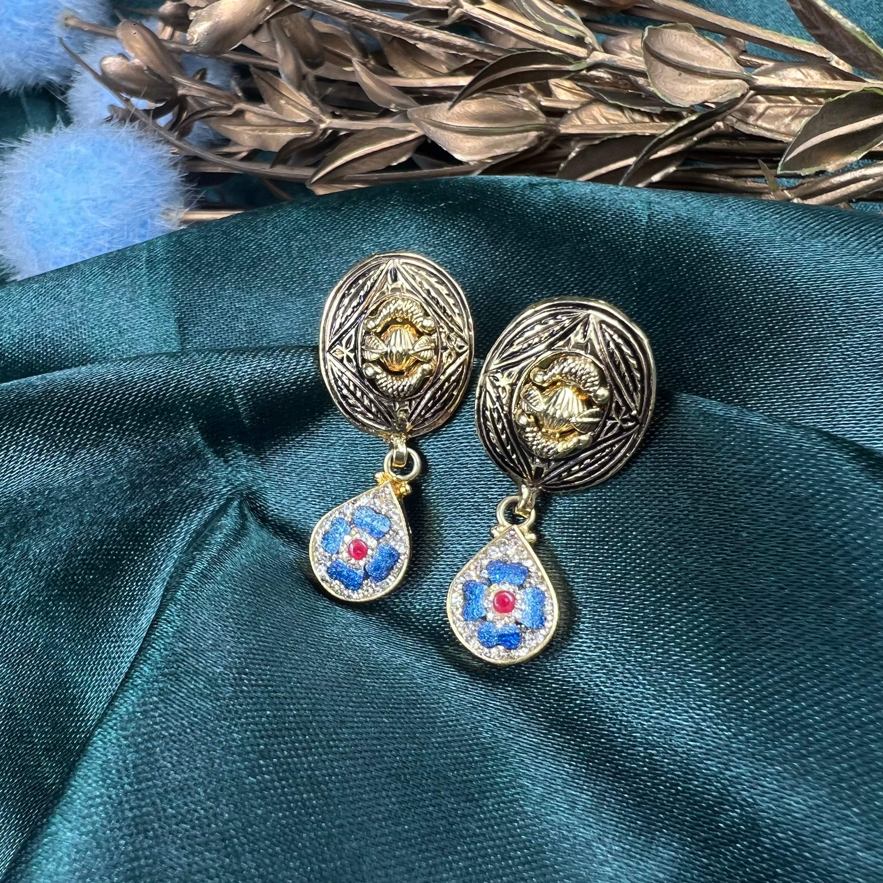 Nizami Gold Polish Necklace Set