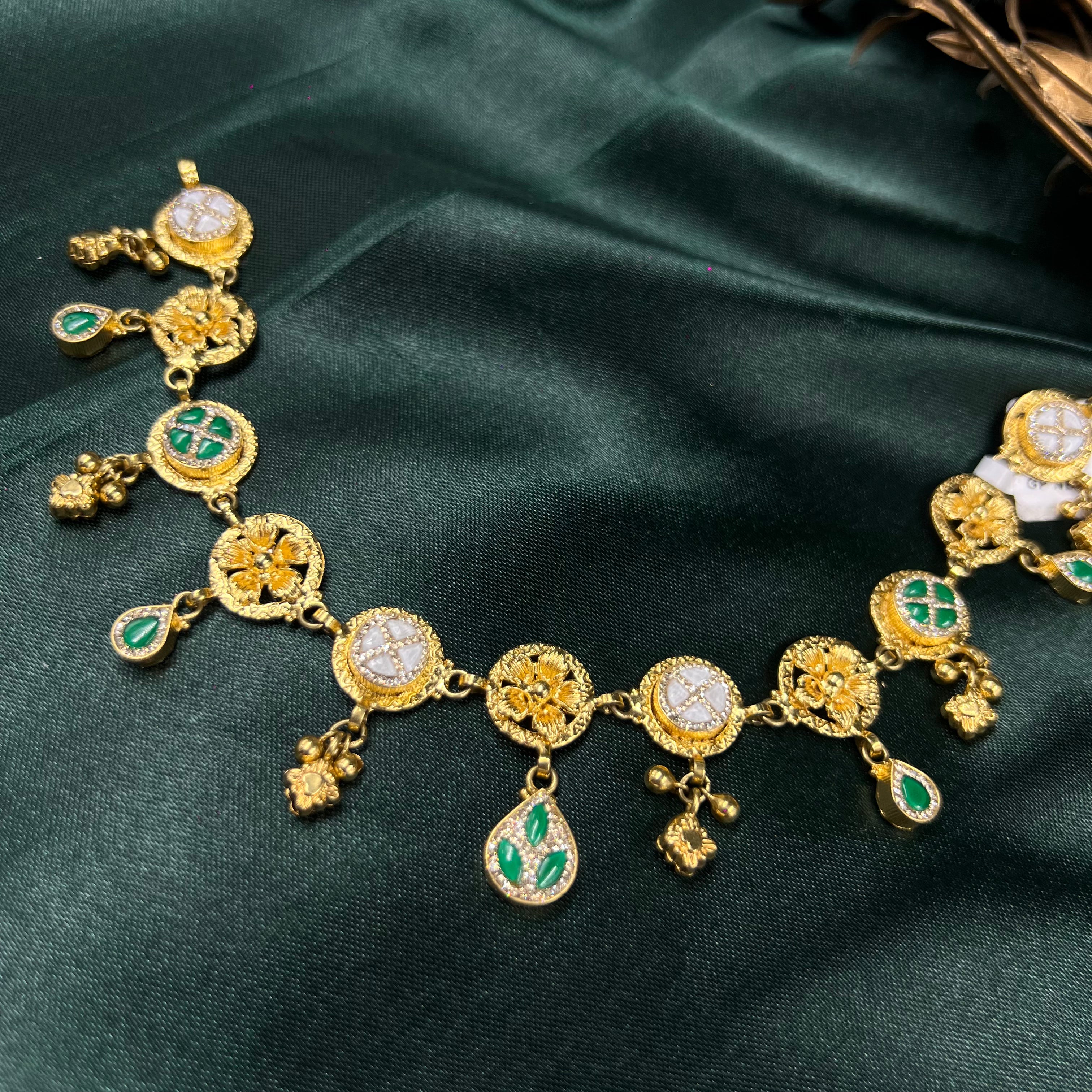 Divine Devi Gold Polish Necklace Set