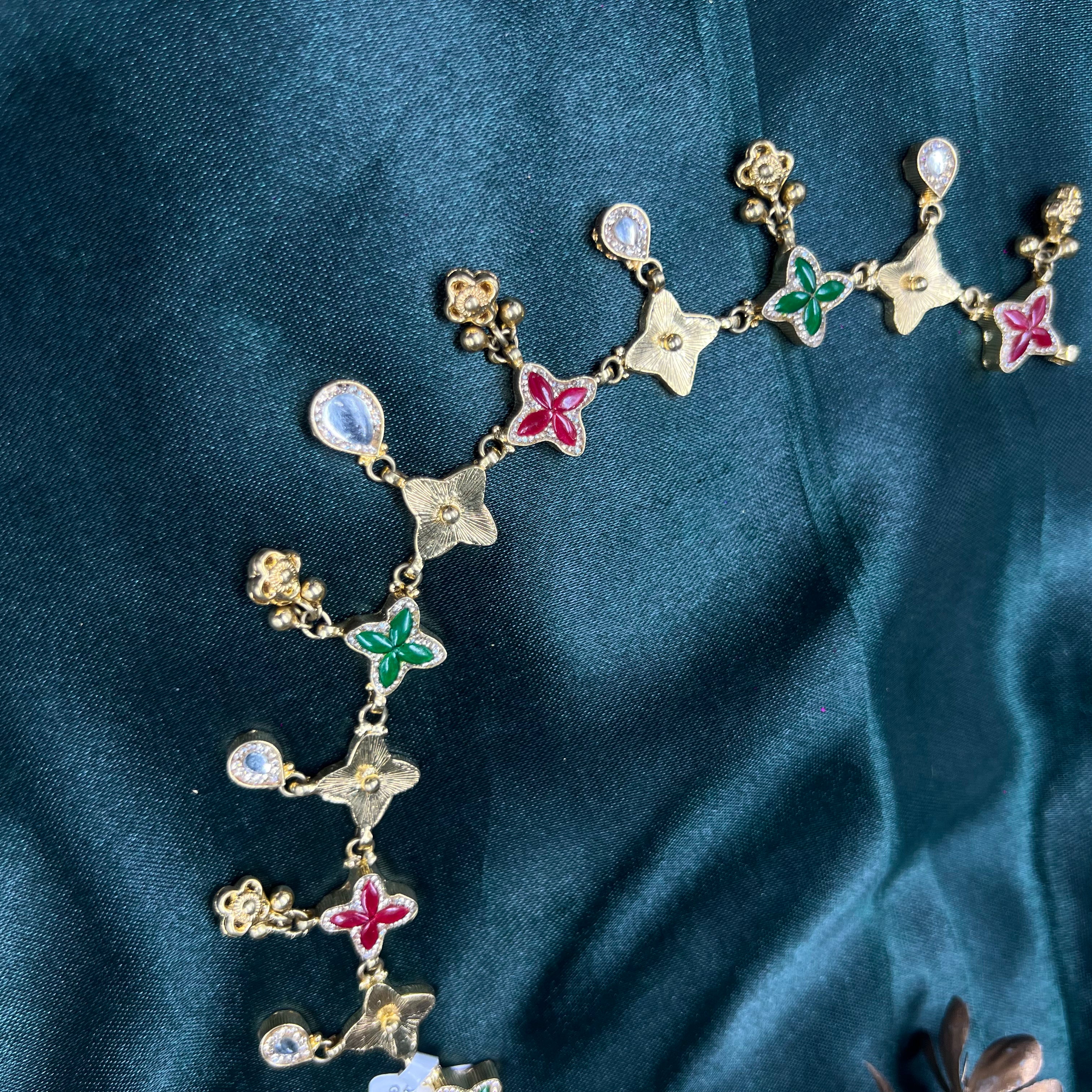 Aaradhya Gold Polish Necklace Set