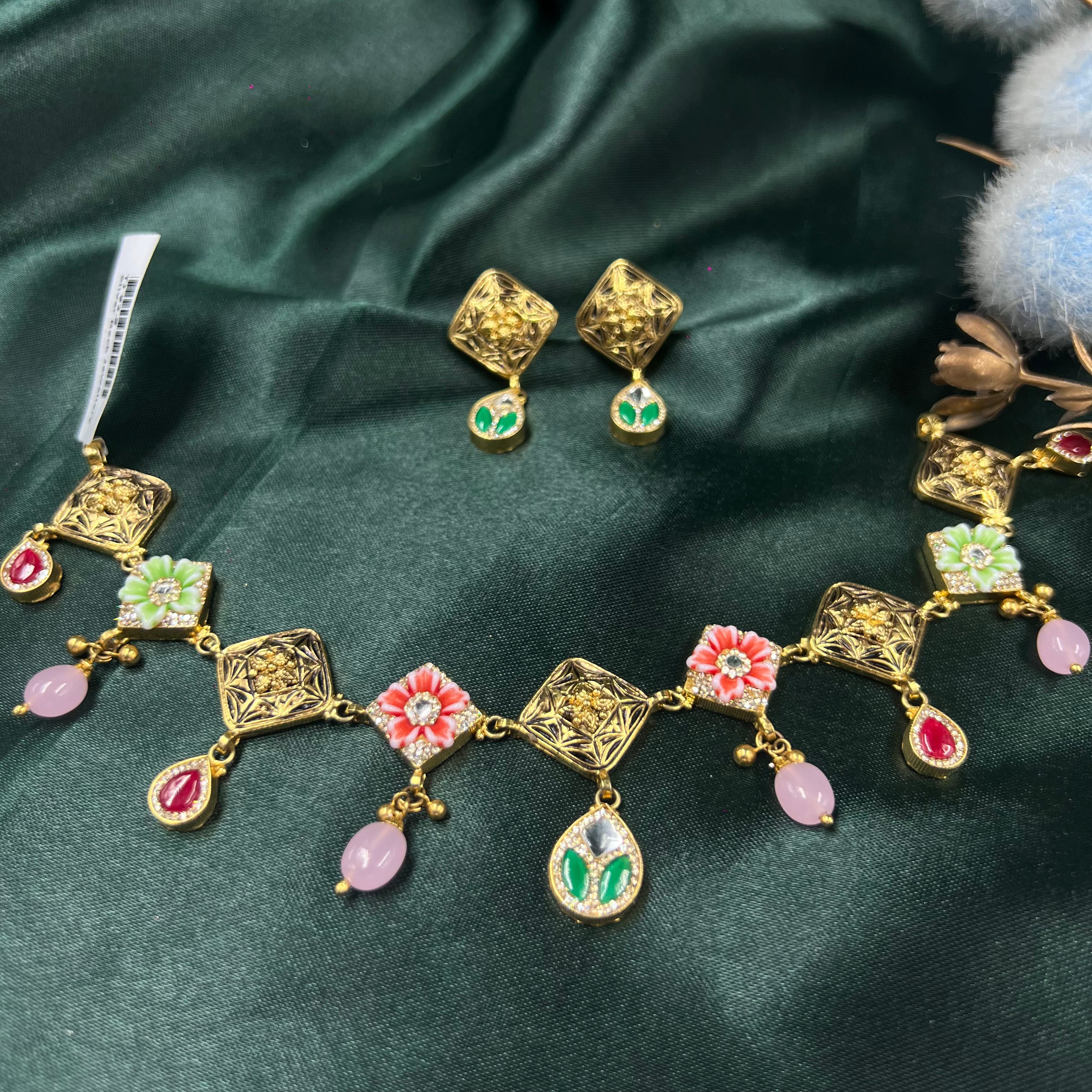 Aarika Gold Polish Necklace Set