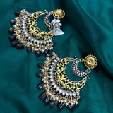 Linaar Earrings