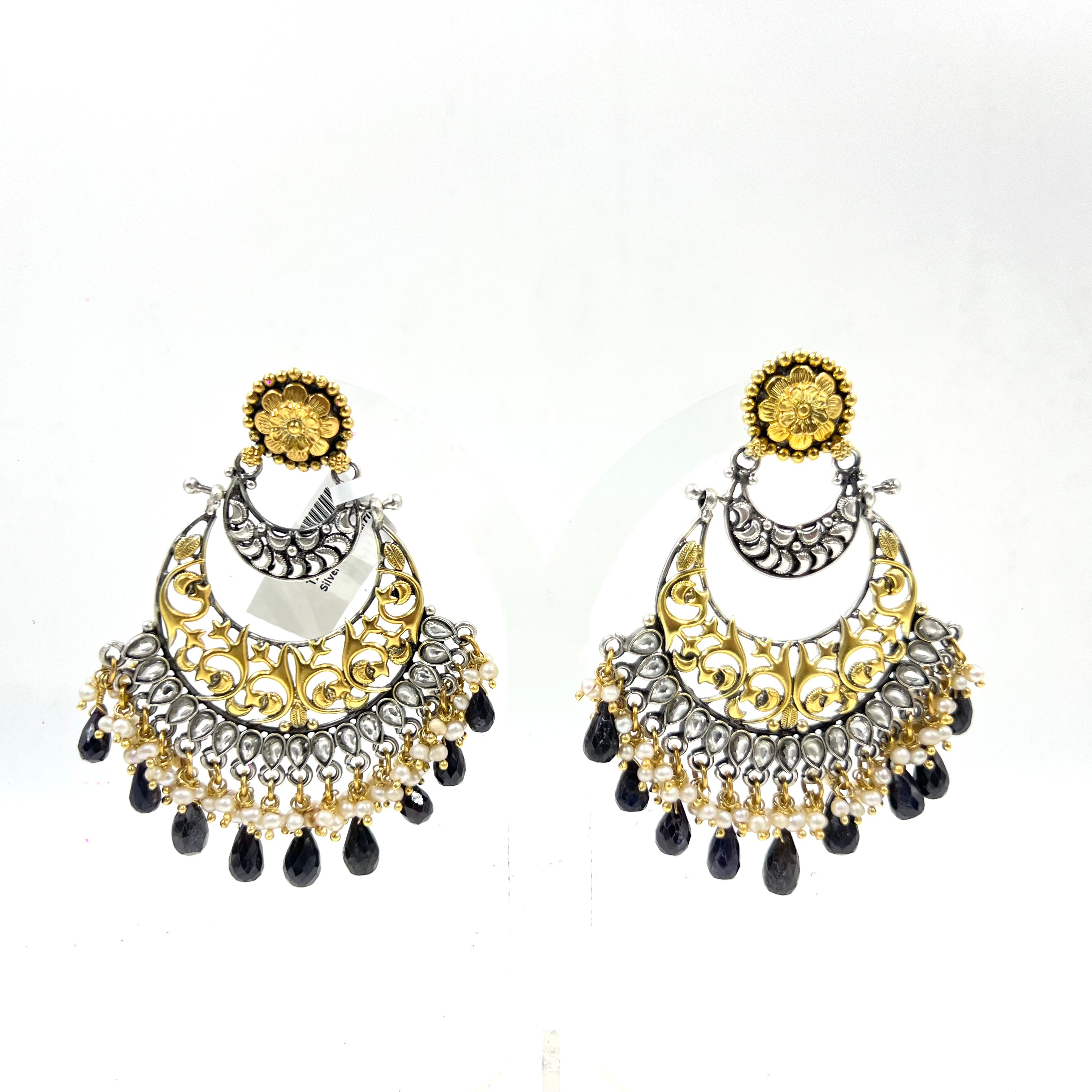 Linaar Earrings