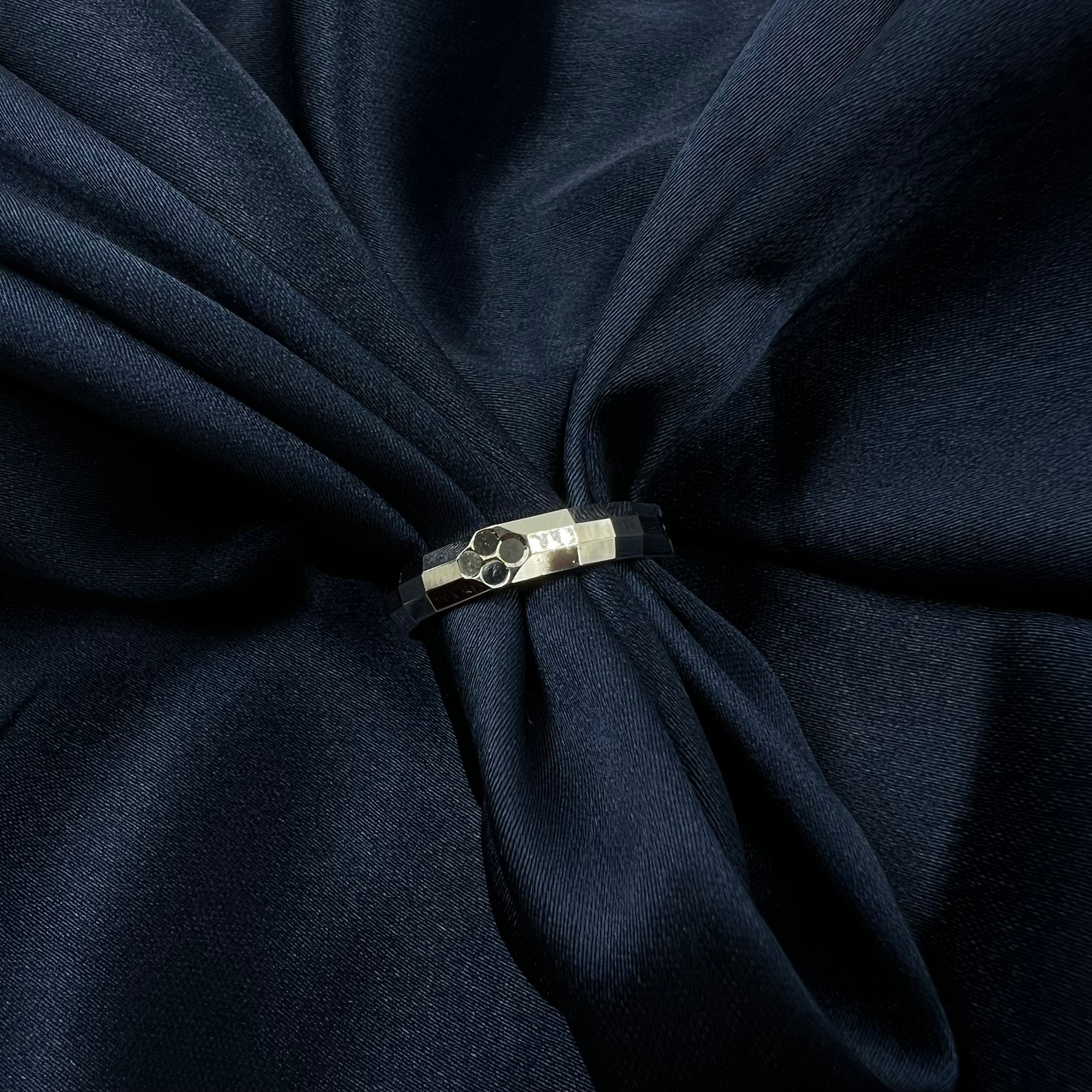 Aarv Men's Ring