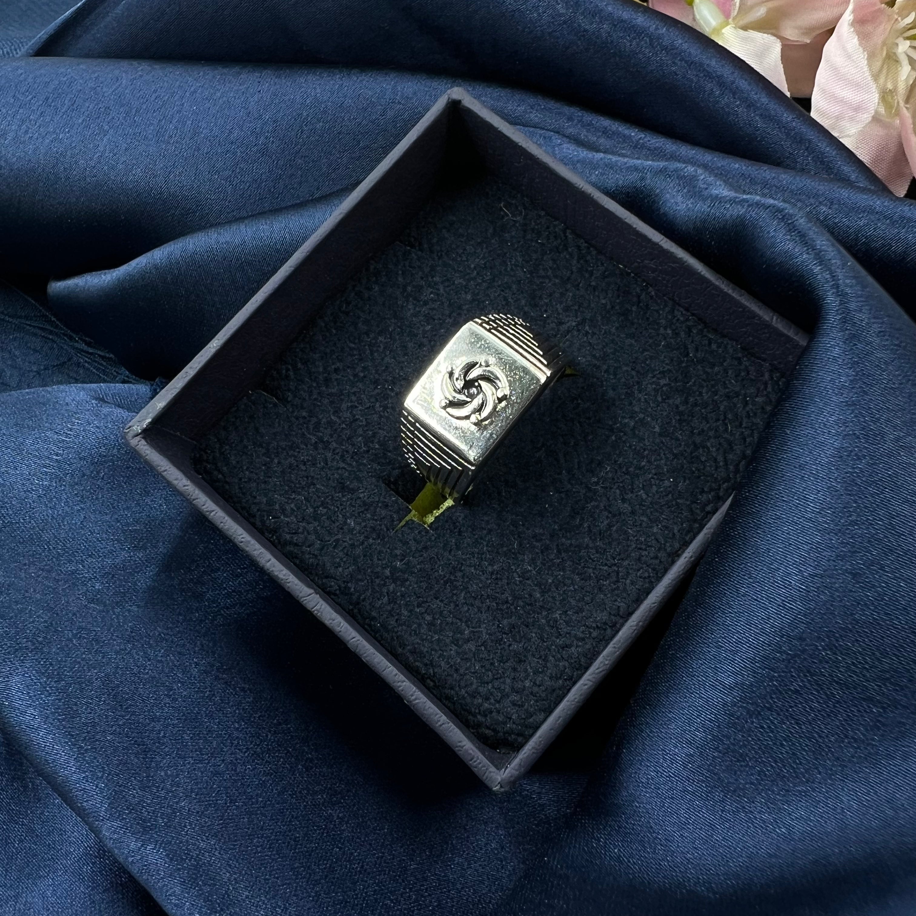 Reyansh Men's Ring