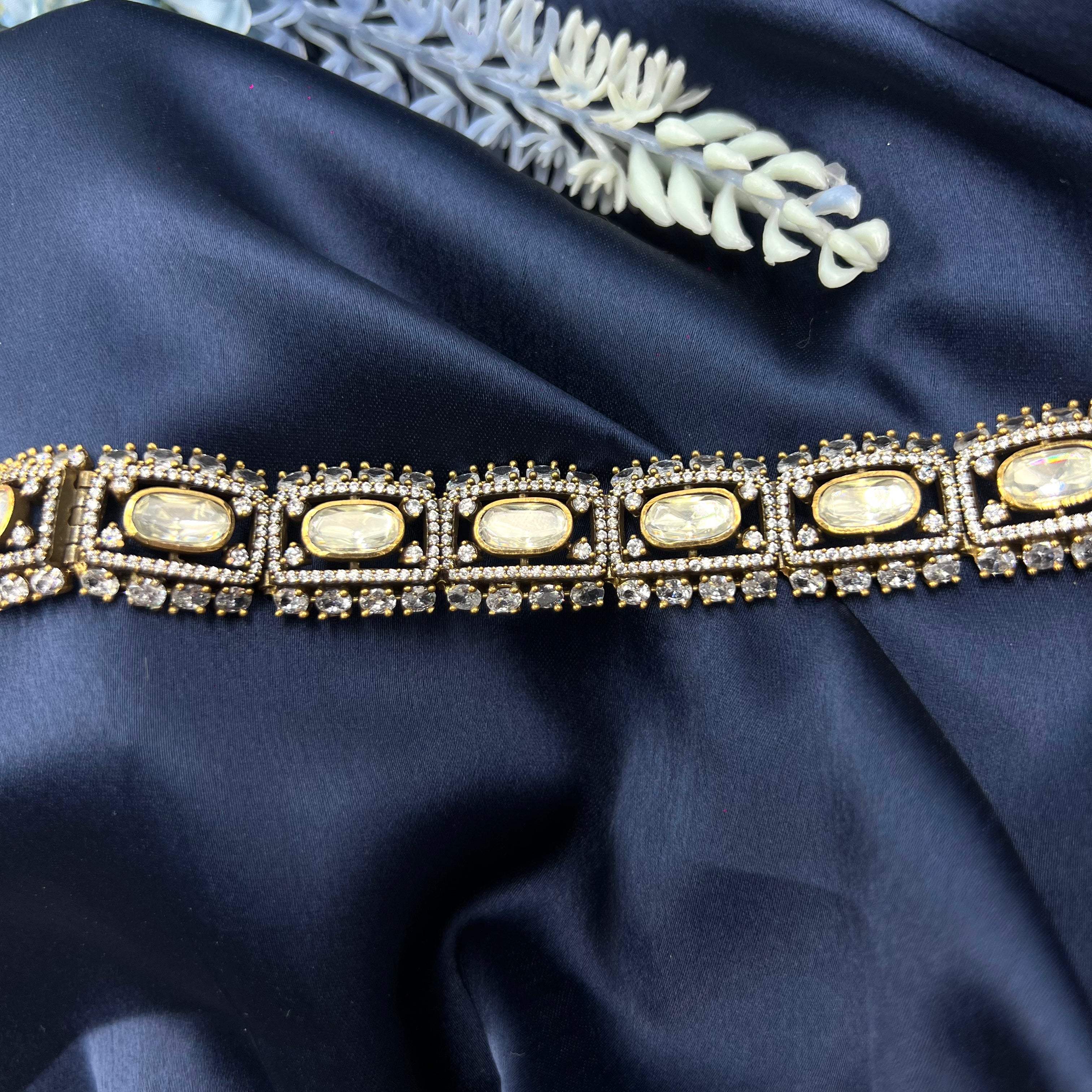 Saanvi Polki Gold Polish Bracelet