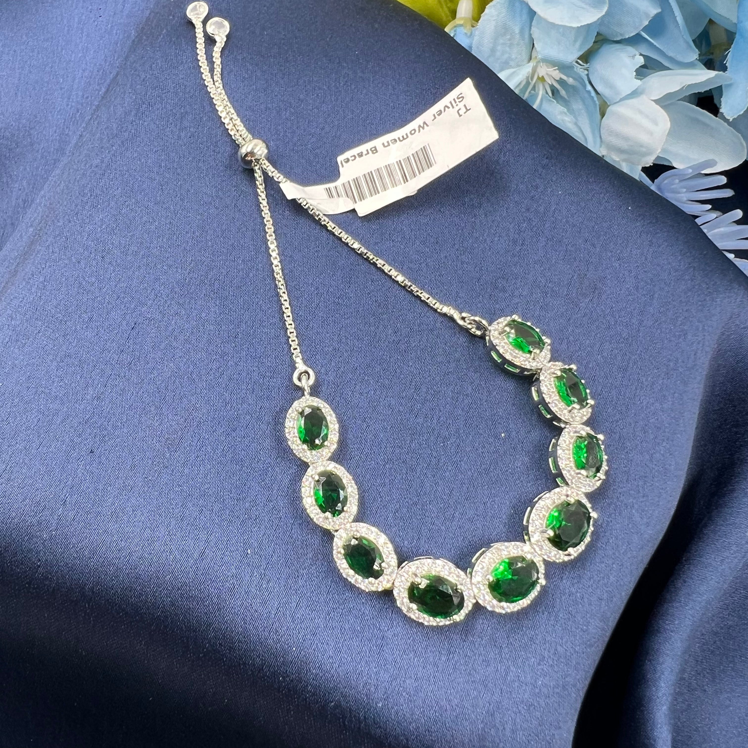Evara Emerald Bracelet