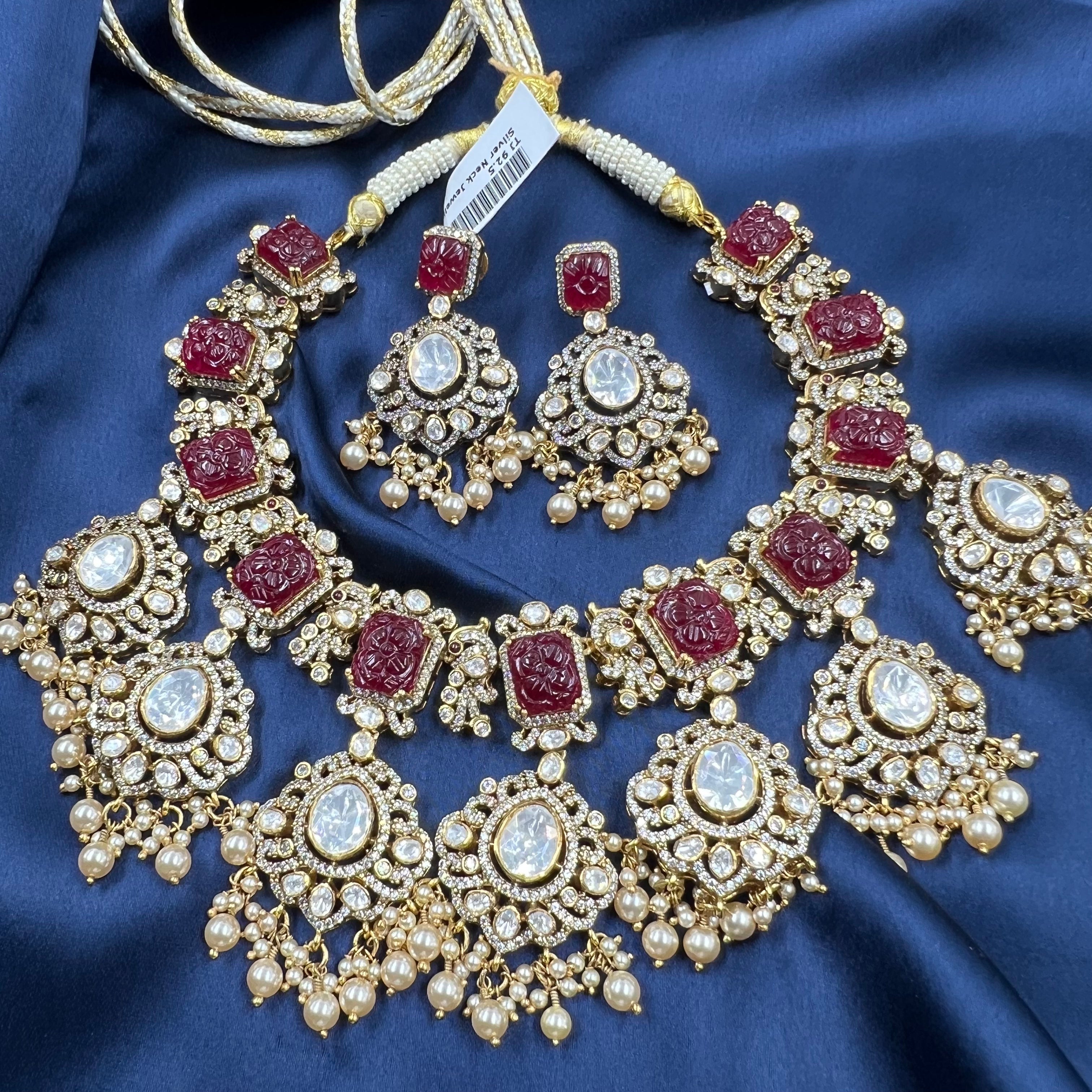 Aishani Gold Polish Polki Necklace Set