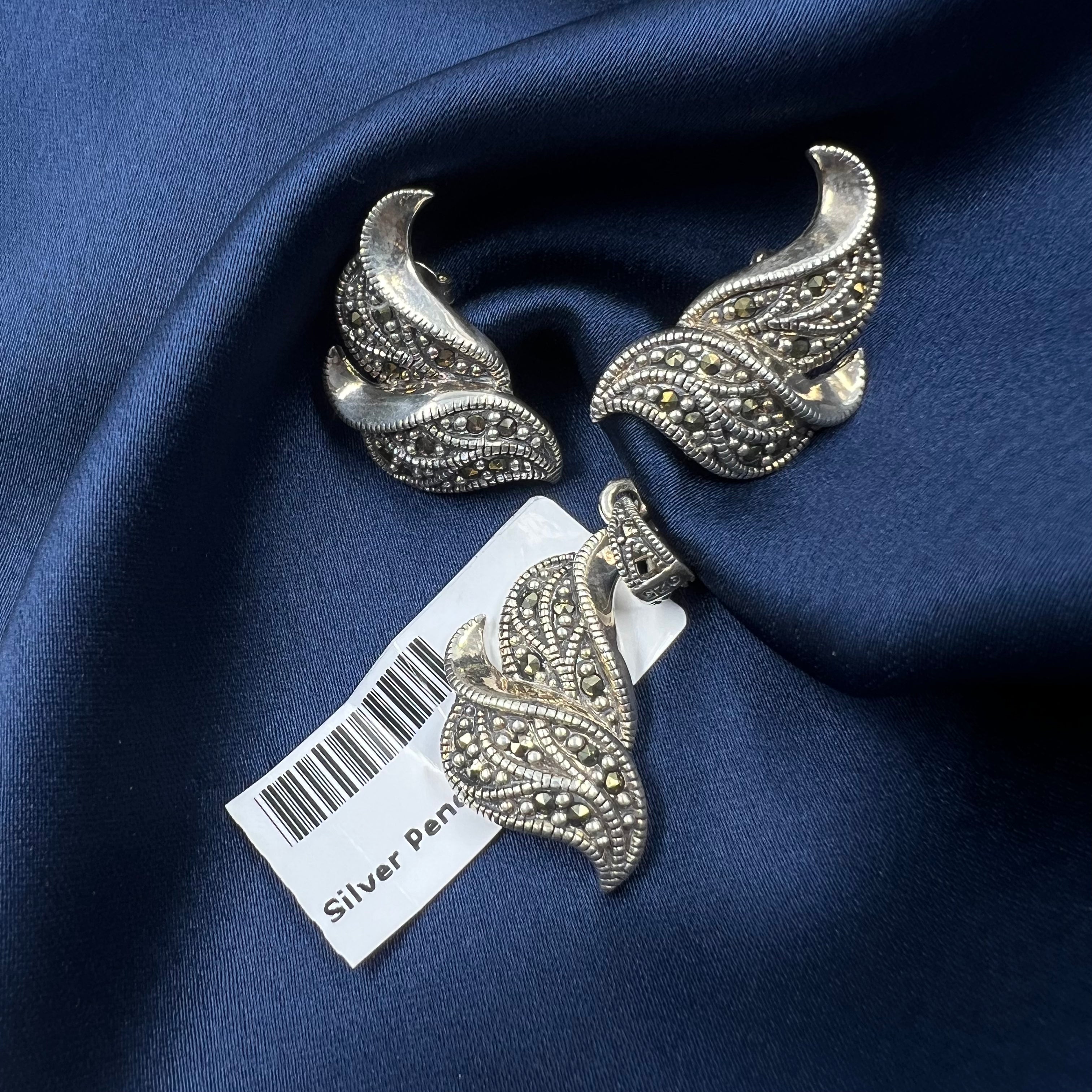 Elina Marcasite Pendant Set