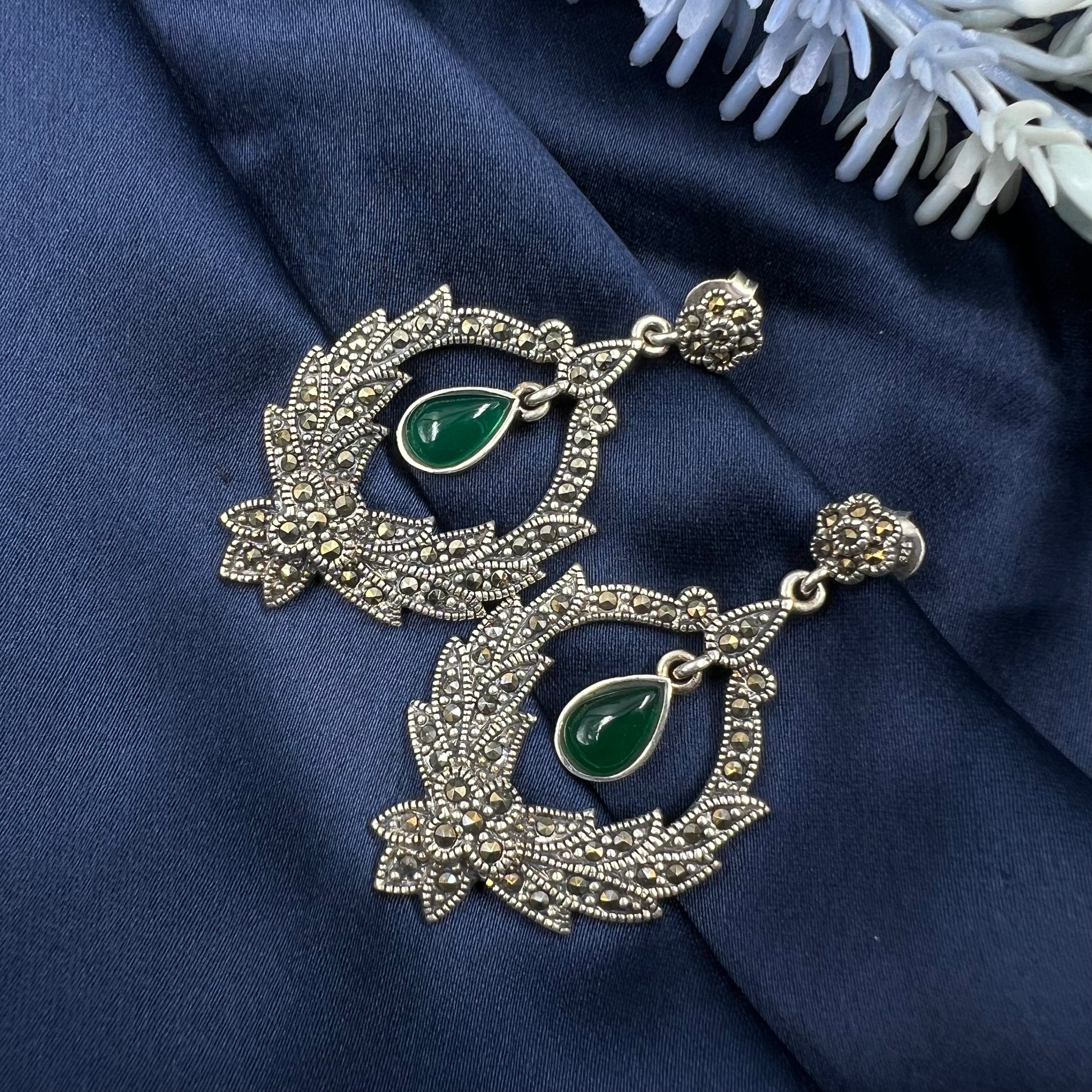 Reeva Marcasite Pendant Set