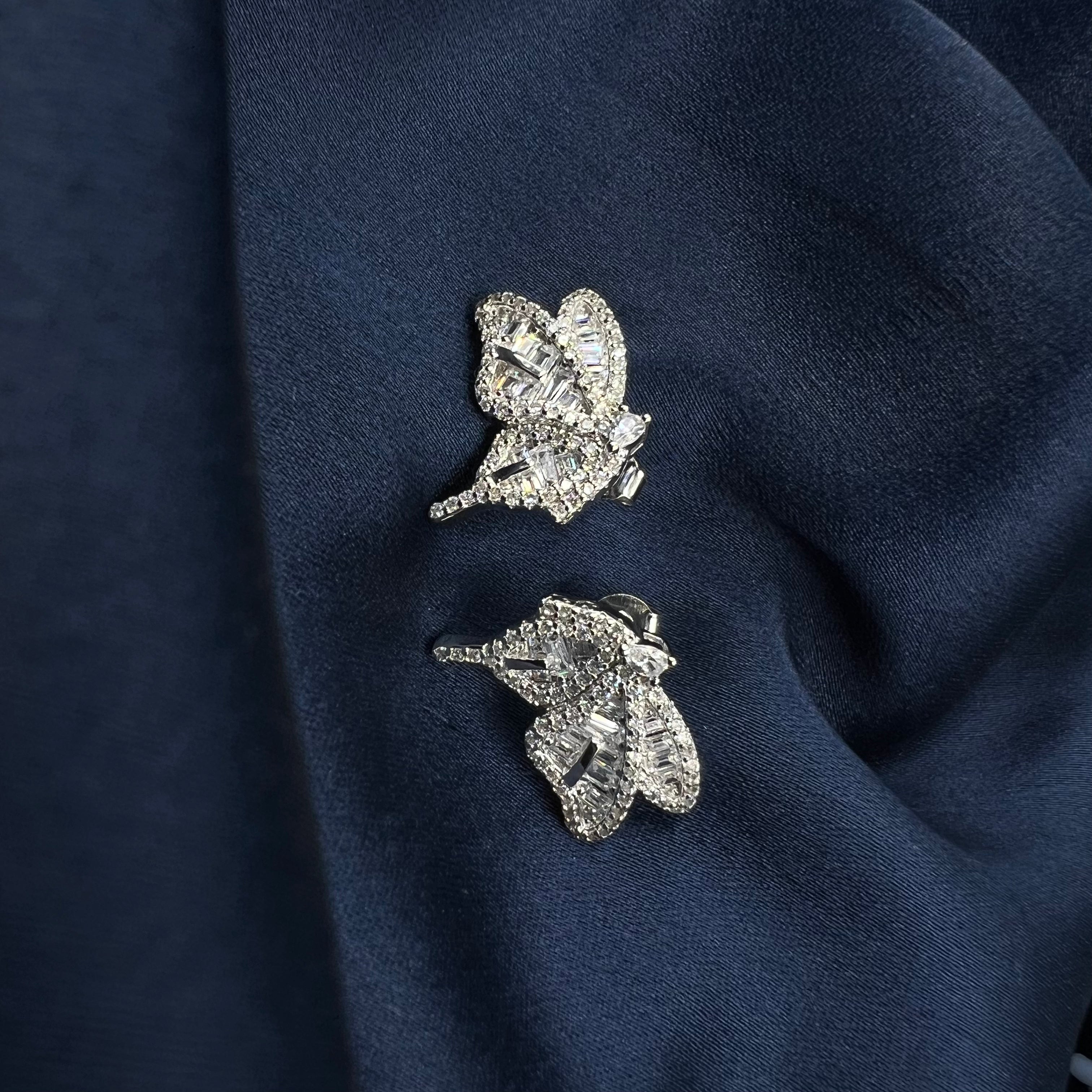 CrystalMist Pendant Set