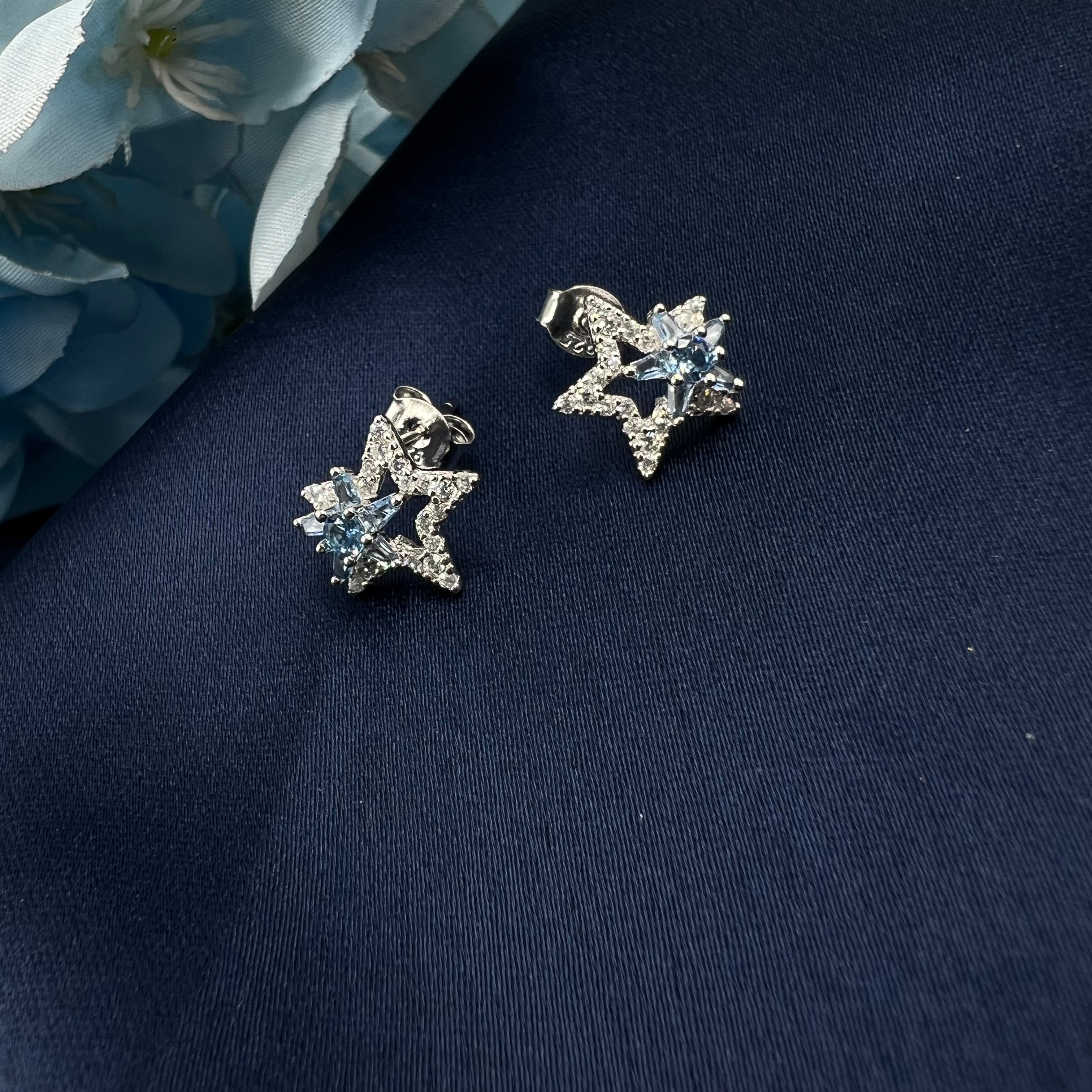 VelvetShine Pendant Set