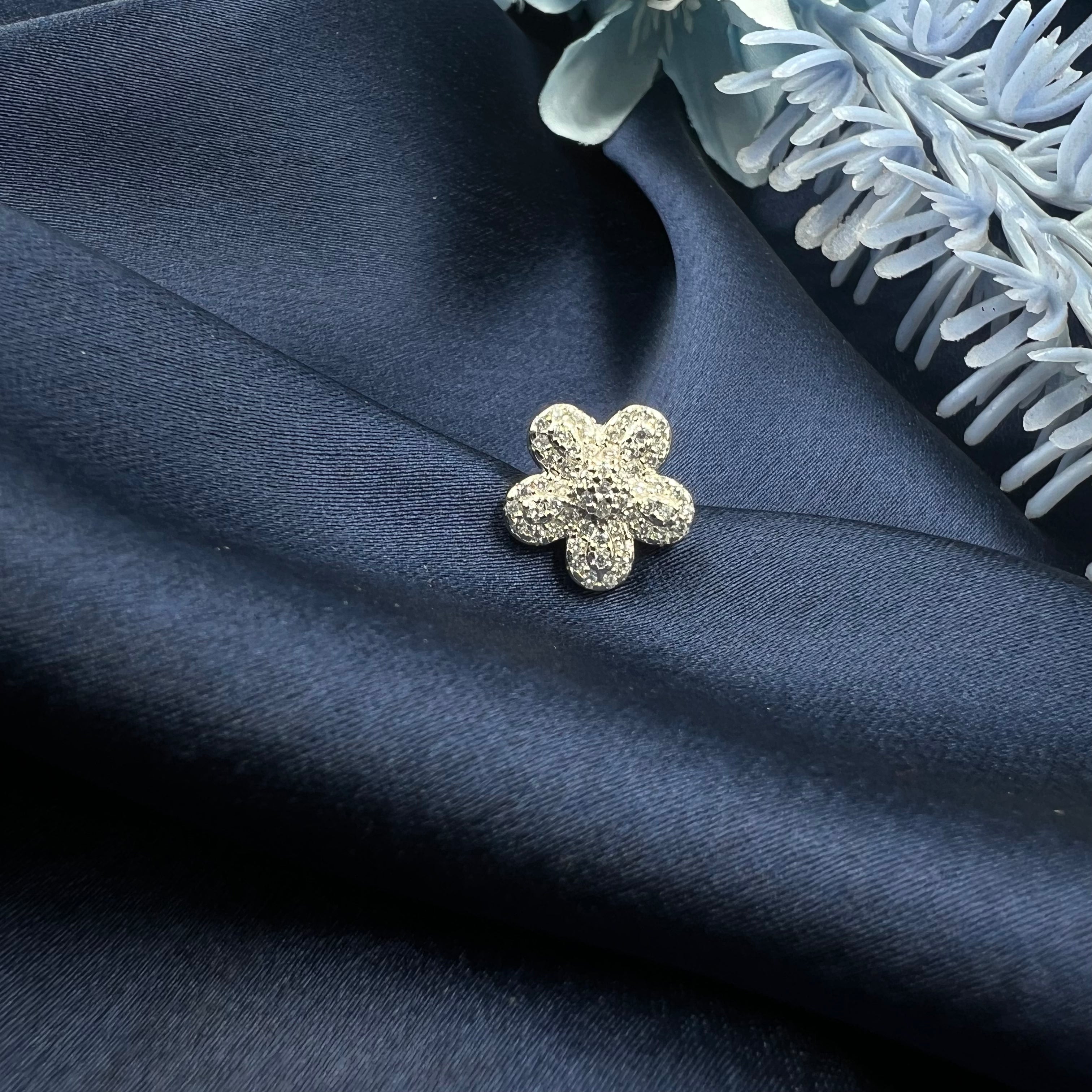 Floralluxe Pendant Set