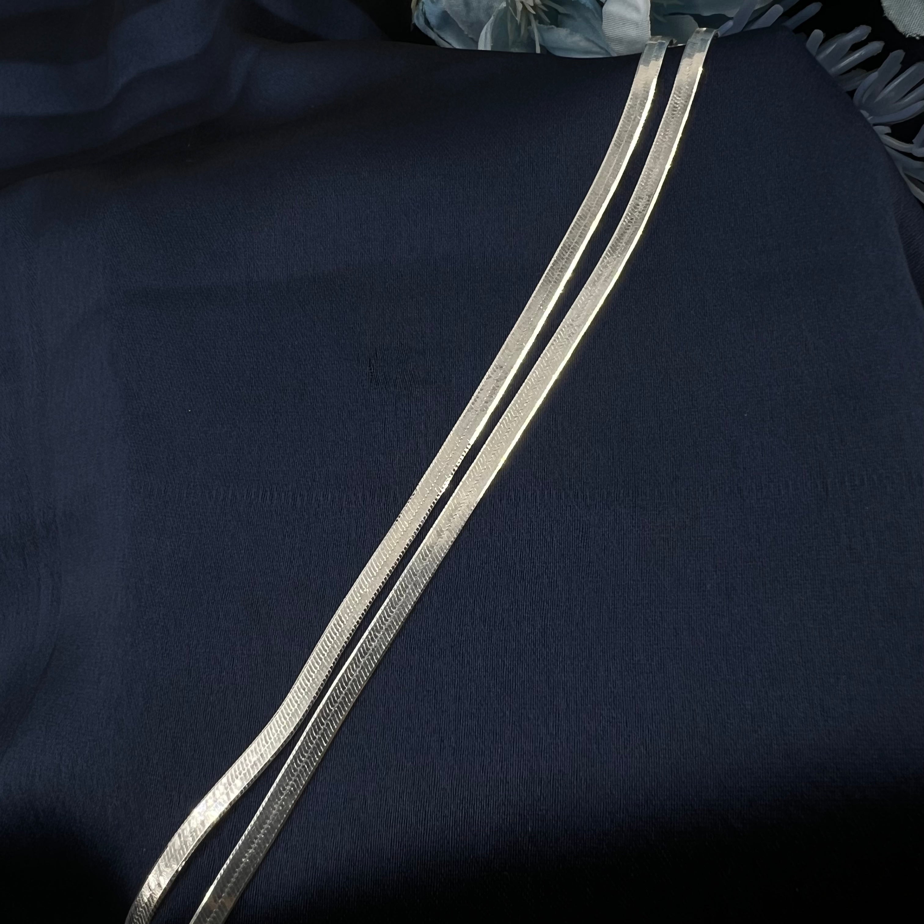 Vellora Snake Anklet