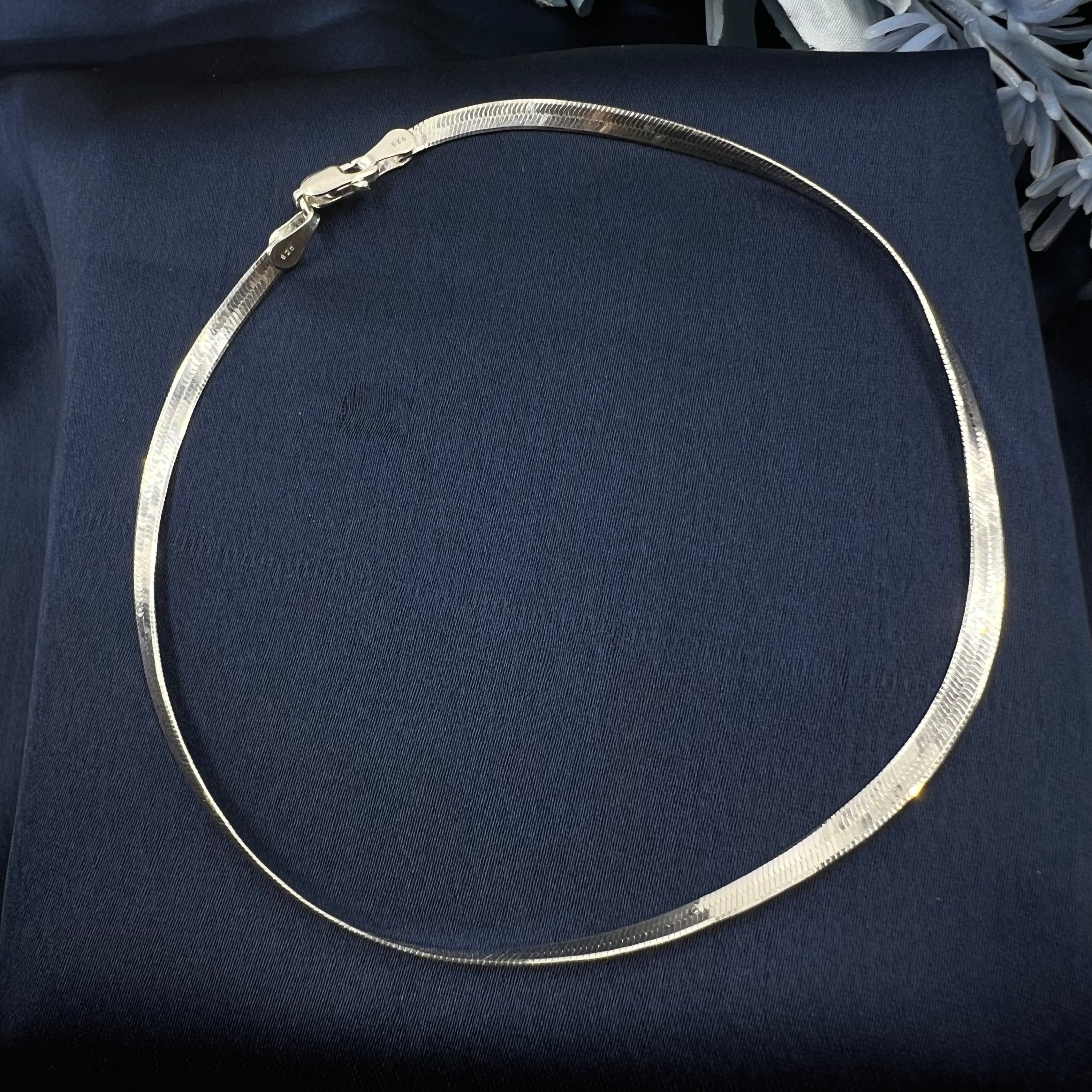 Vellora Snake Anklet