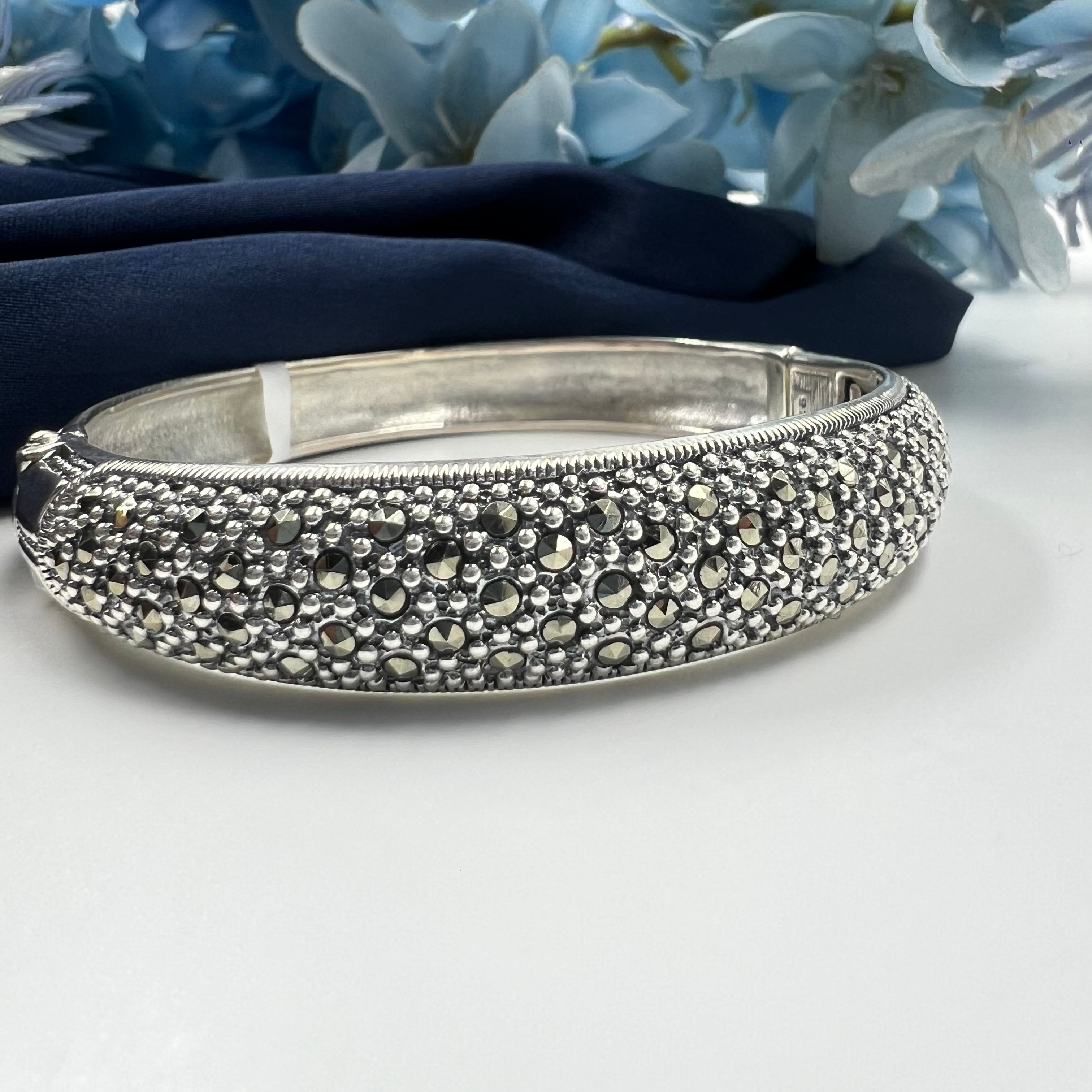 Raina Bangle