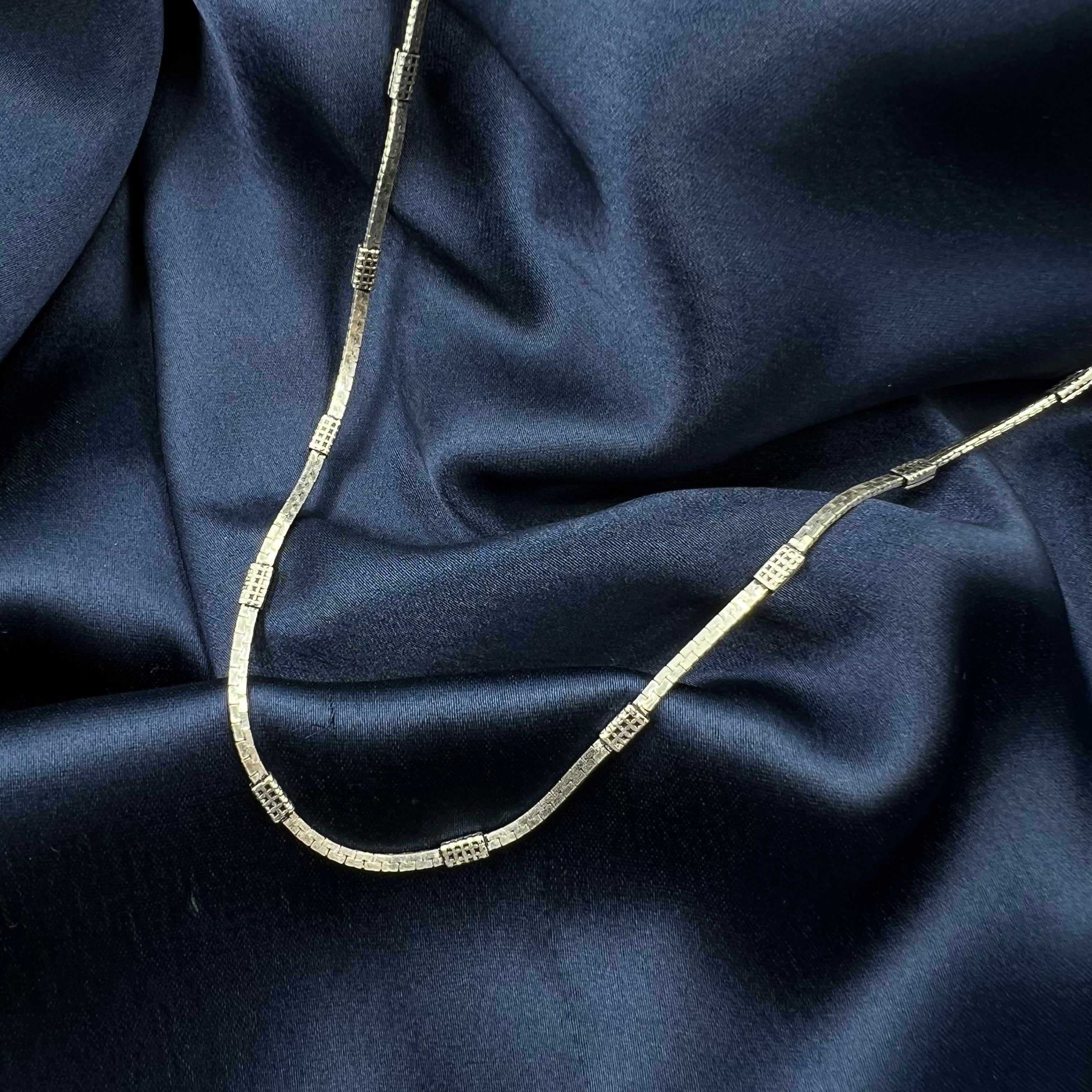 Silver Metallic Men's Chain