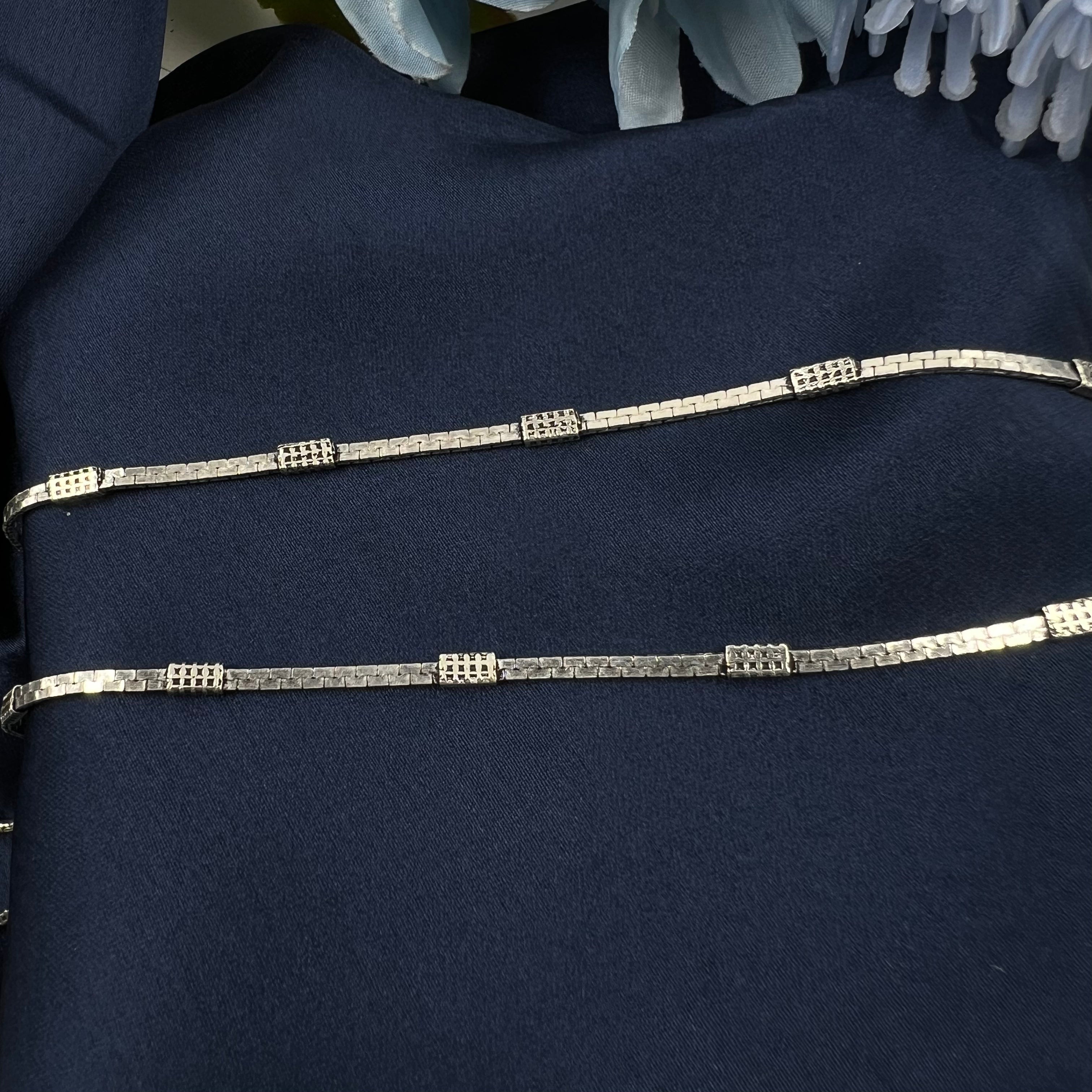 Silver Metallic Men's Chain