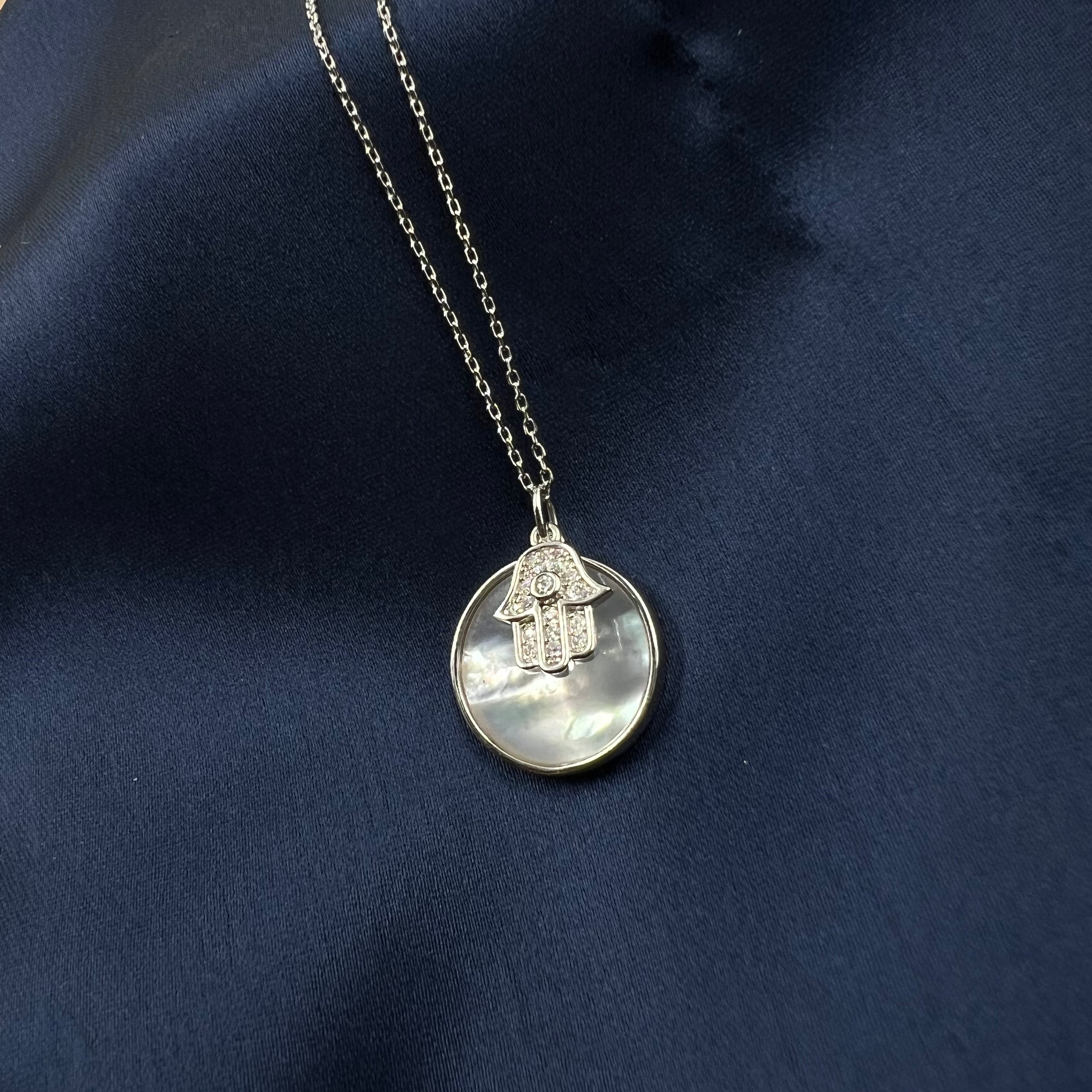 Sterla Chain Pendant