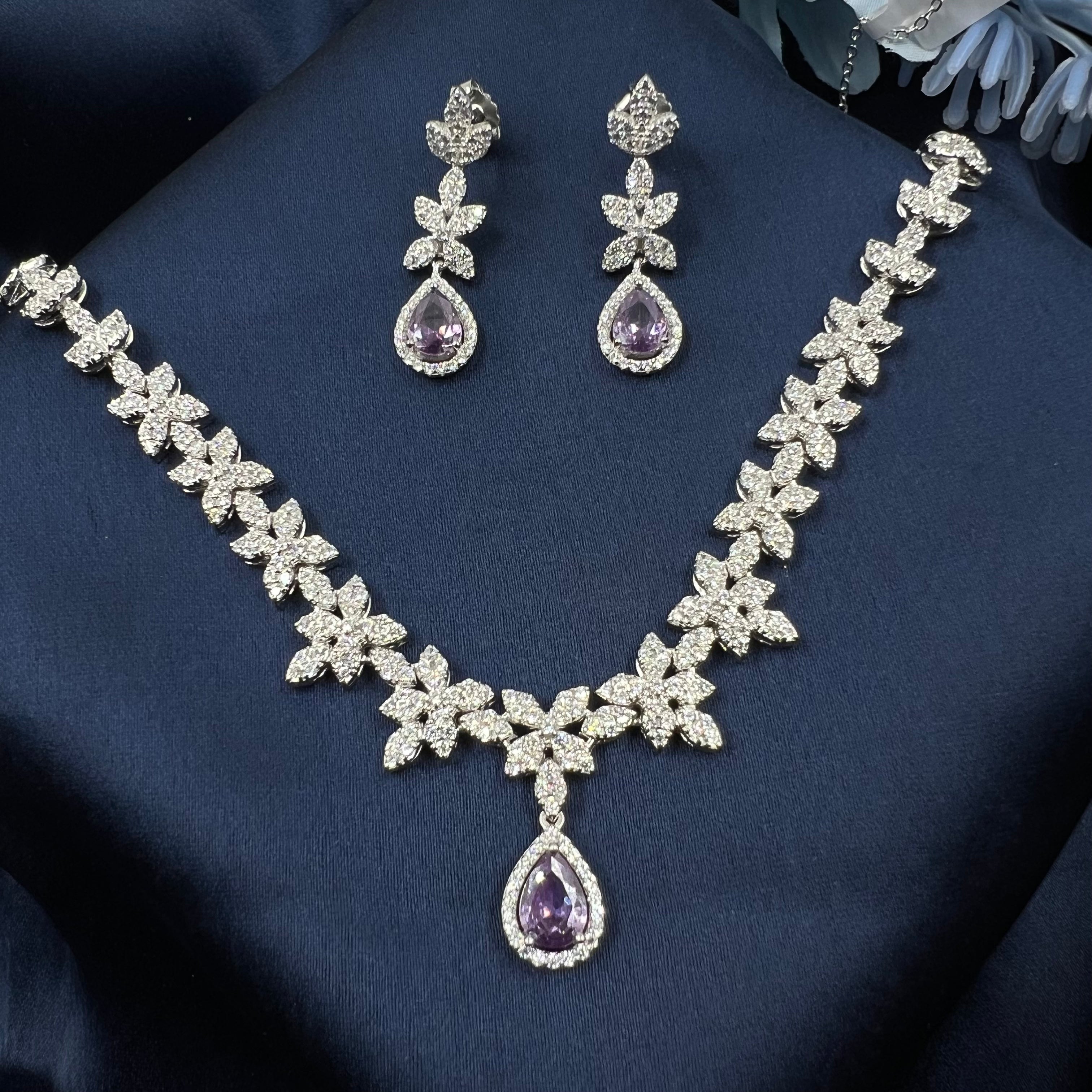 Kiara Necklace Set