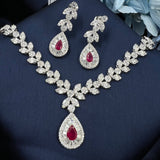 Nayra Necklace Set