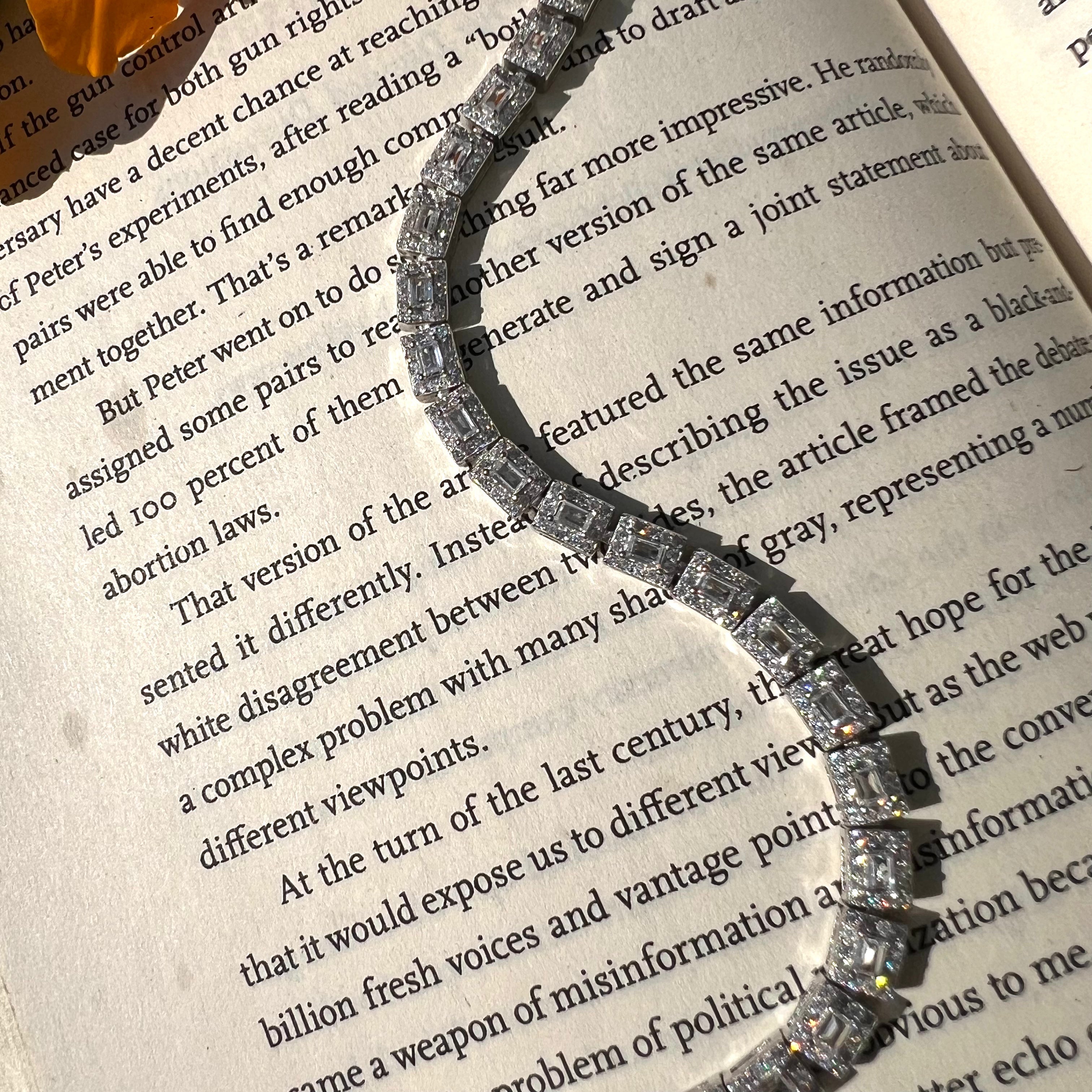 Aurora Snow Gleam Tennis Bracelet